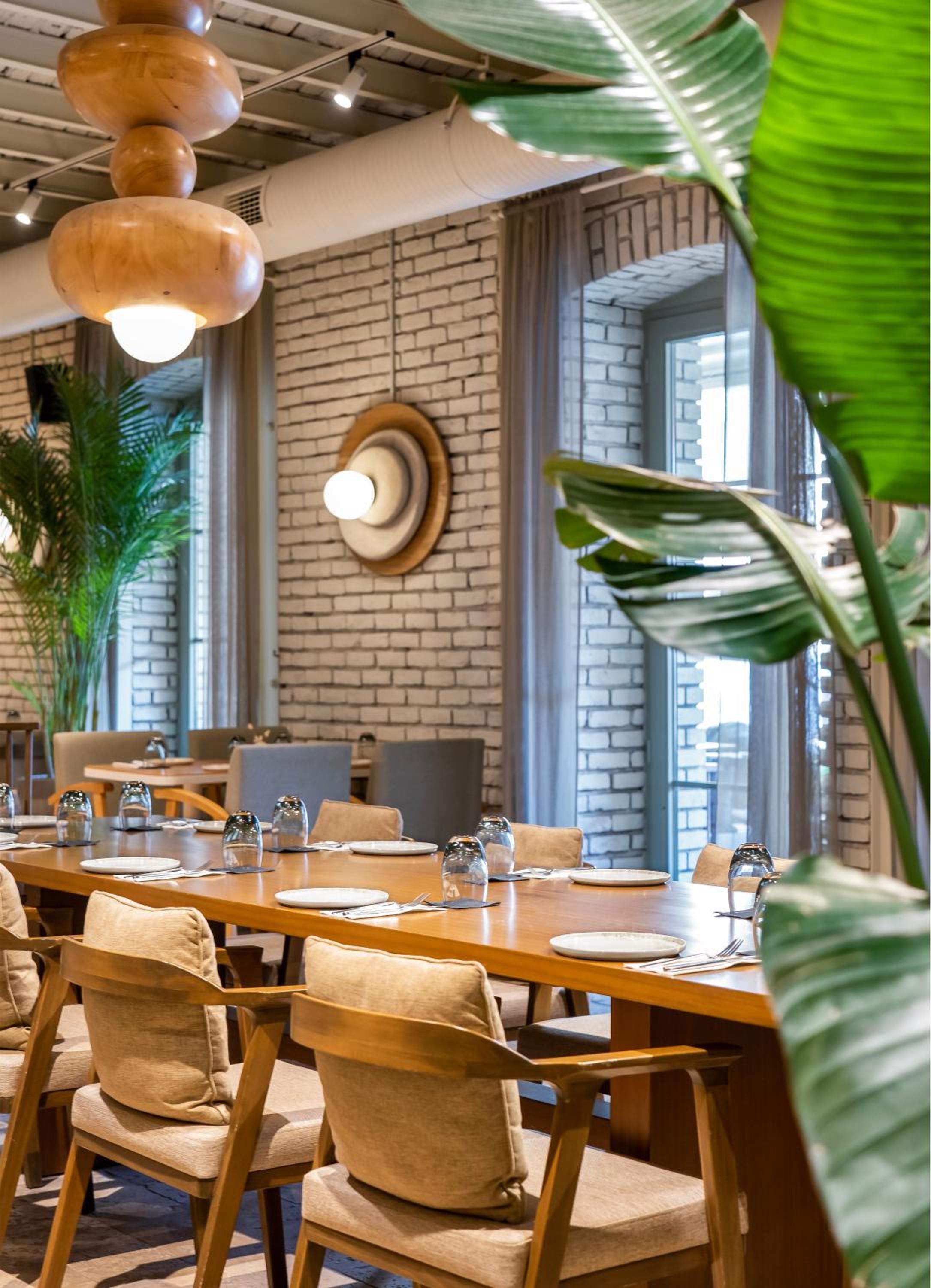 Ecole St. Pierre Otel - Image 56