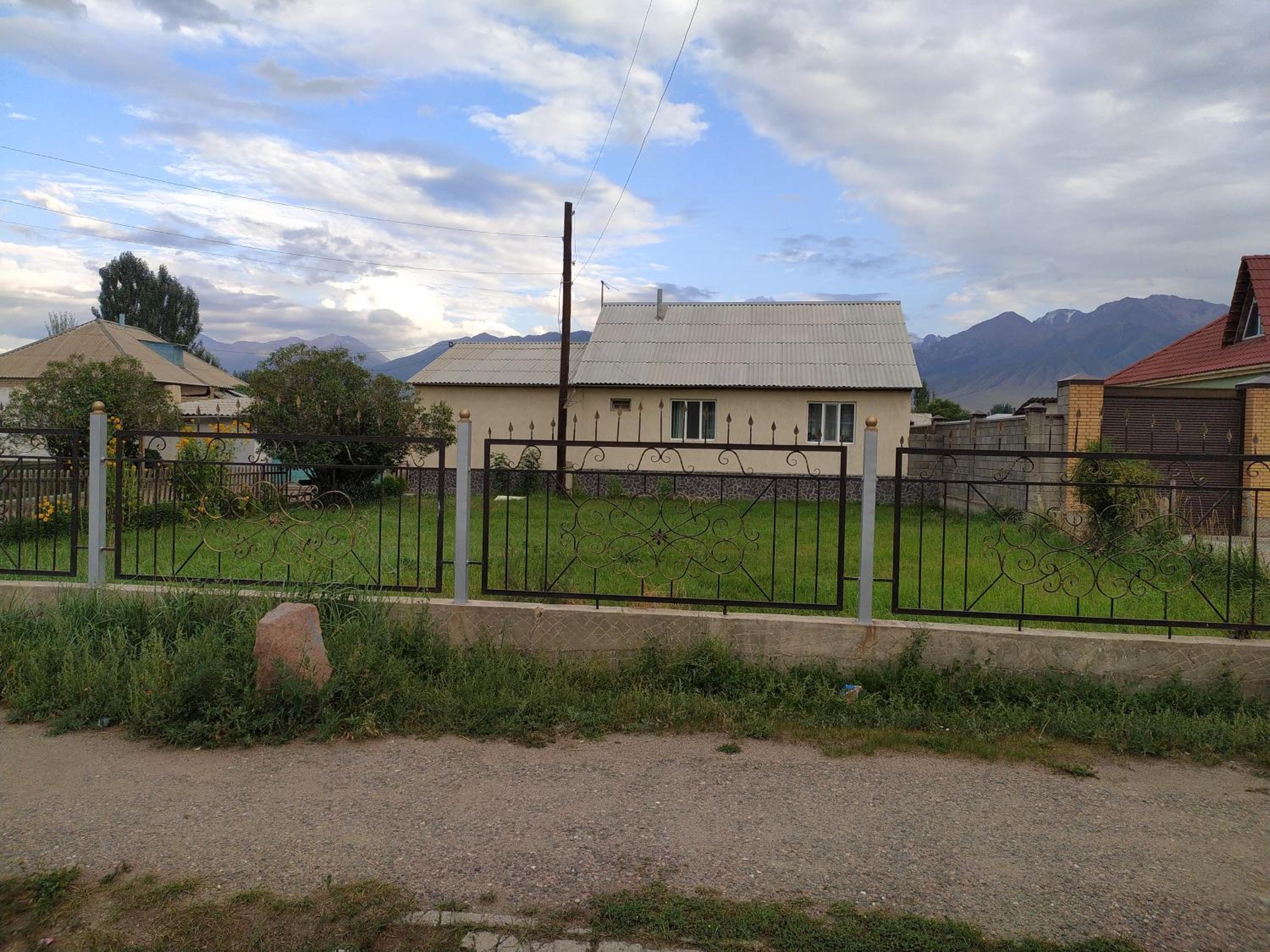guest house twins view 2