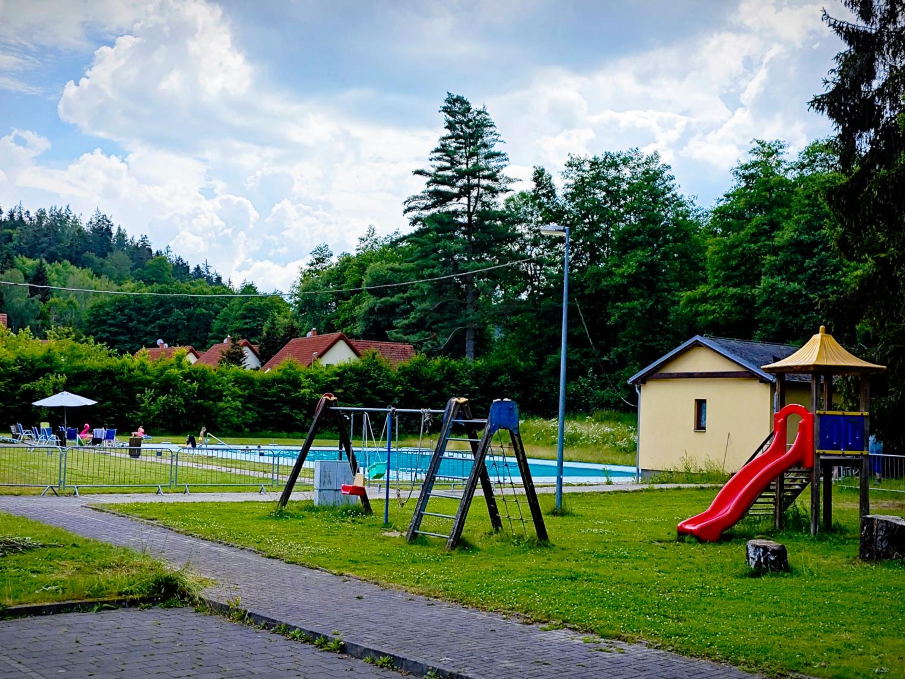 Geyserpark Village view 2