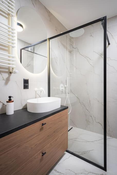Old City Premium Apartment by RENT4YOU