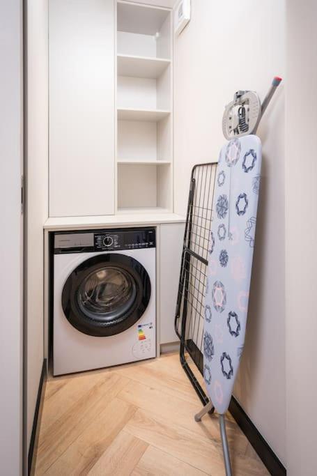 Old City Premium Apartment by RENT4YOU