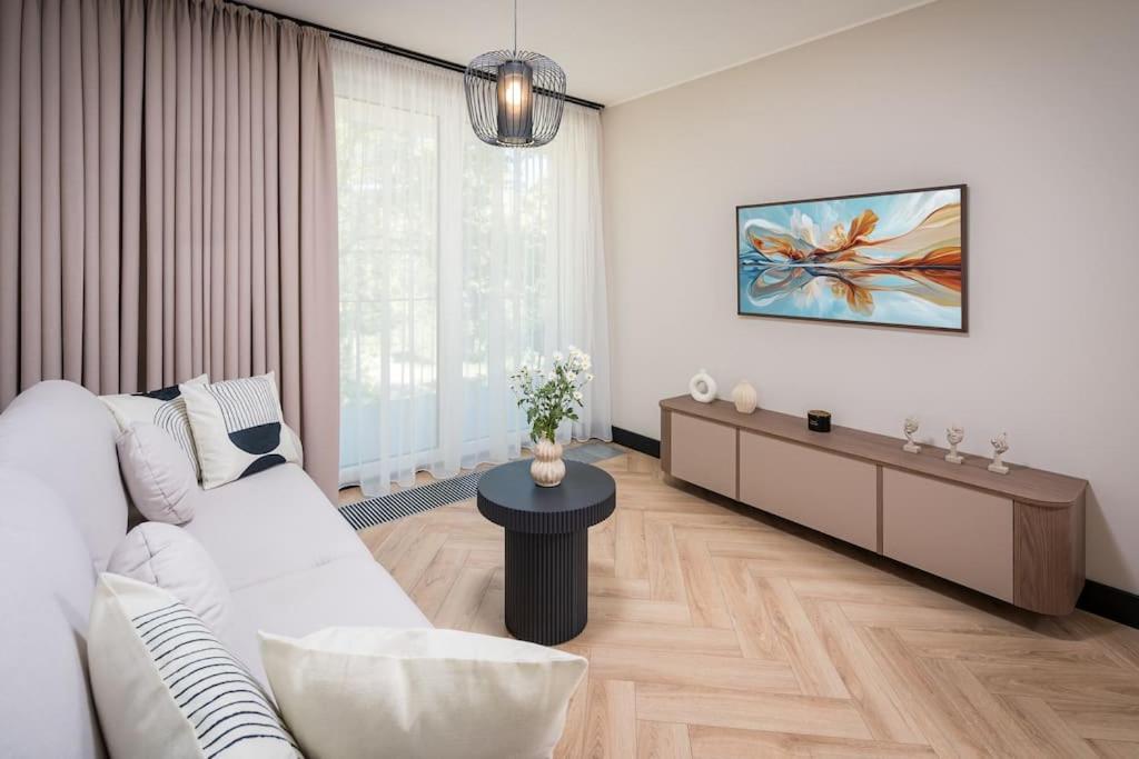 Old City Premium Apartment by RENT4YOU