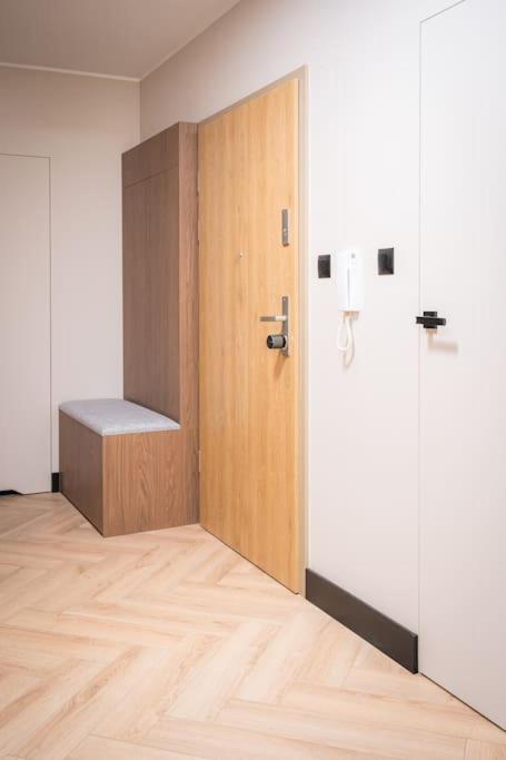 Old City Premium Apartment by RENT4YOU