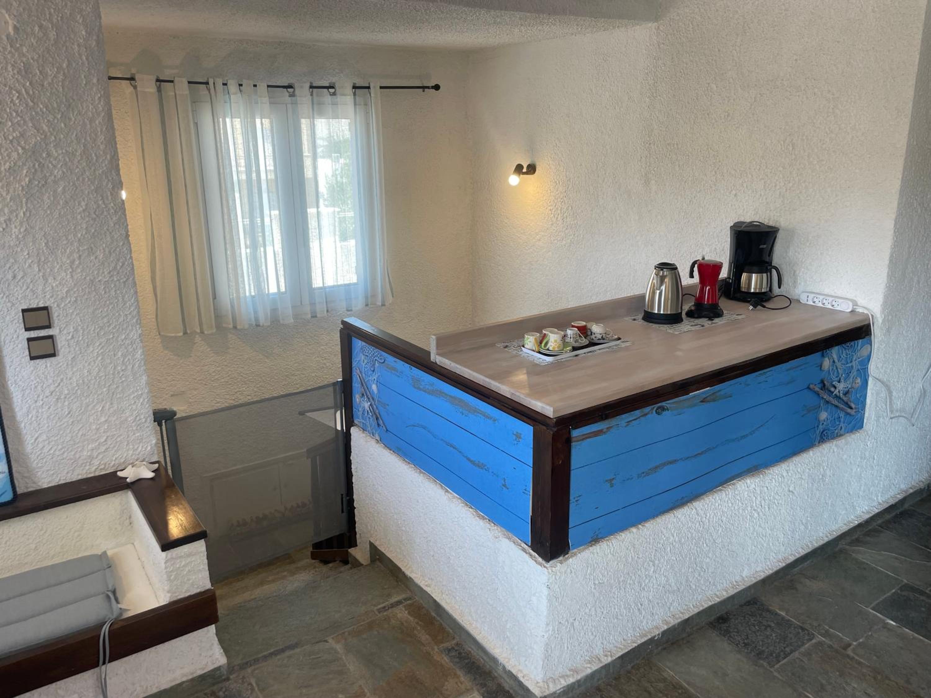 OctopusGarden Apartments Porto Cheli