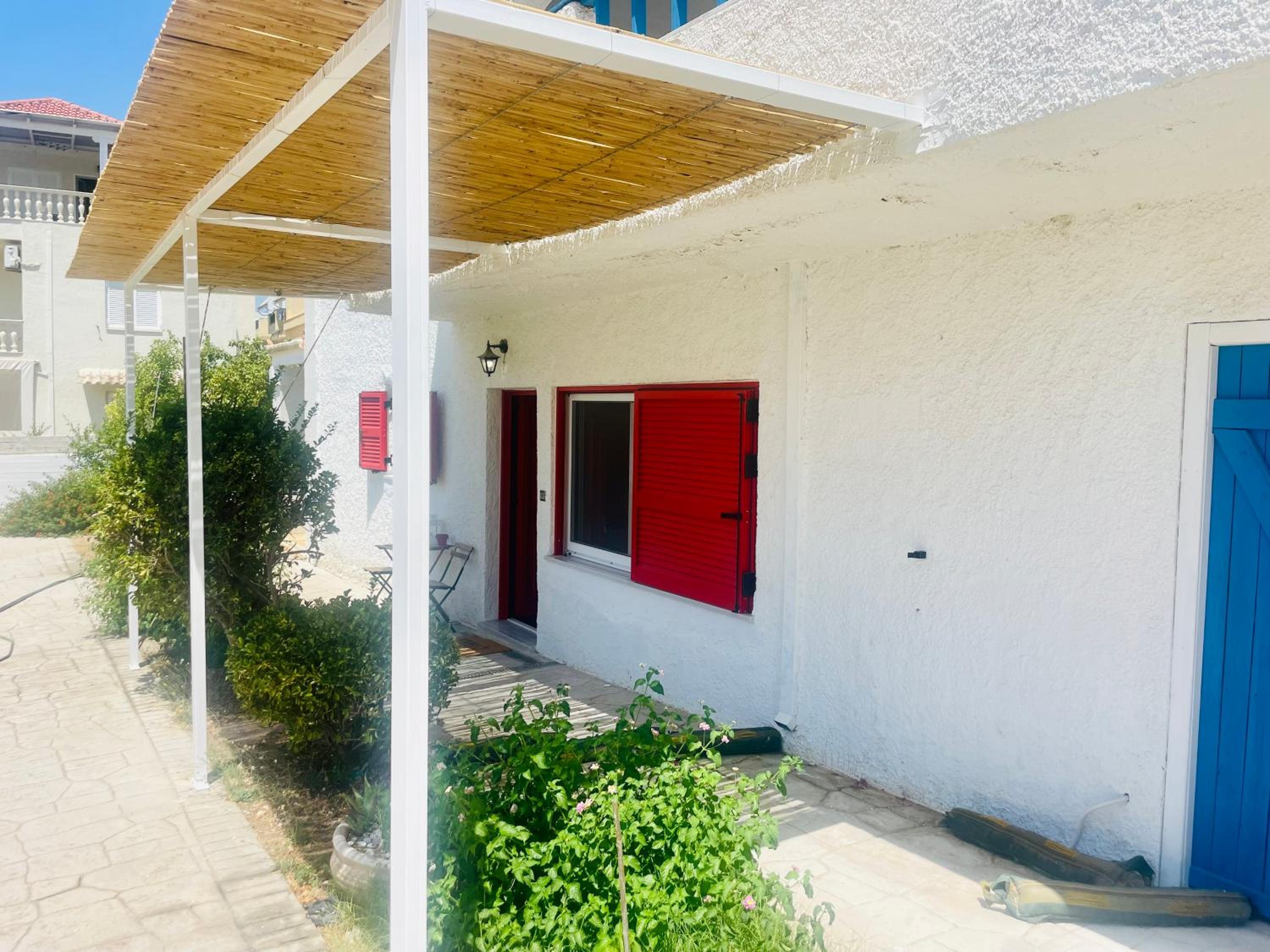 OctopusGarden Apartments Porto Cheli