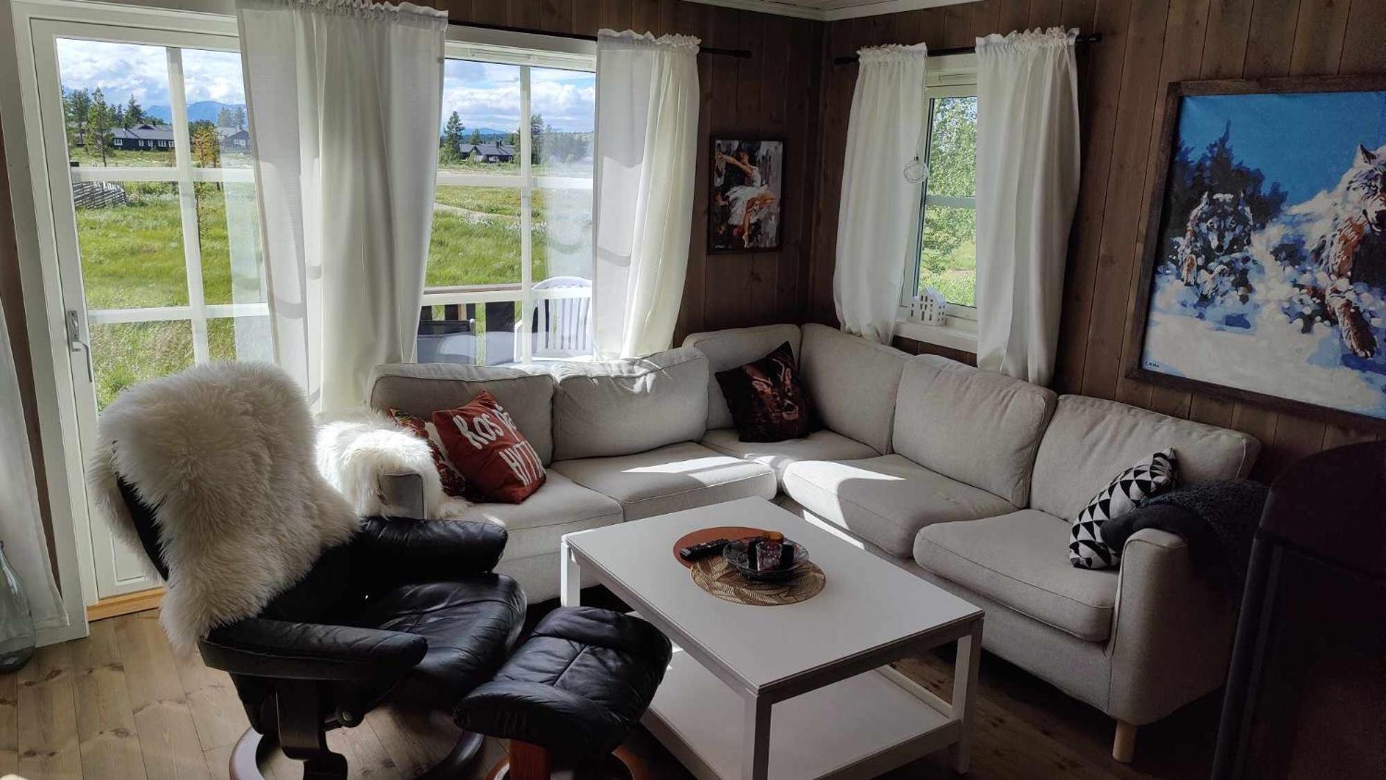 Bjørkefinken by Norgesbooking - cabin for hiking and skiing view 4
