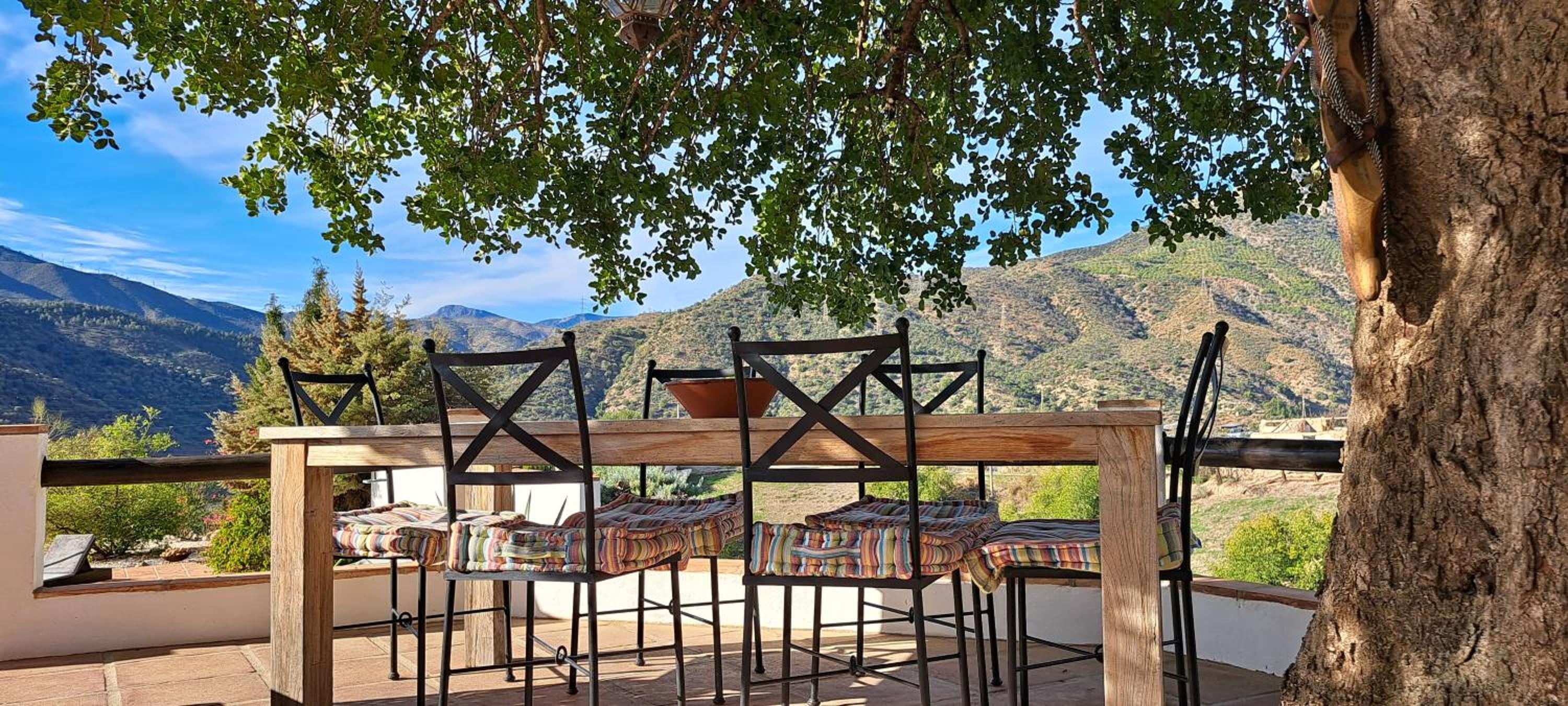 Casa el Chorro view 3