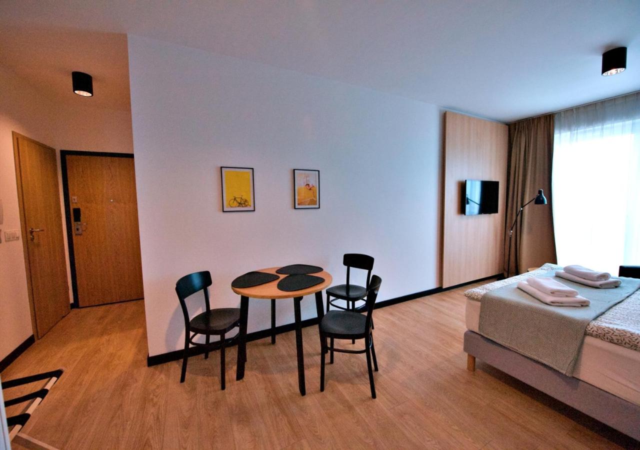BK Aparthotel Praga - National Stadium - Comfortable Apartment for 4 people