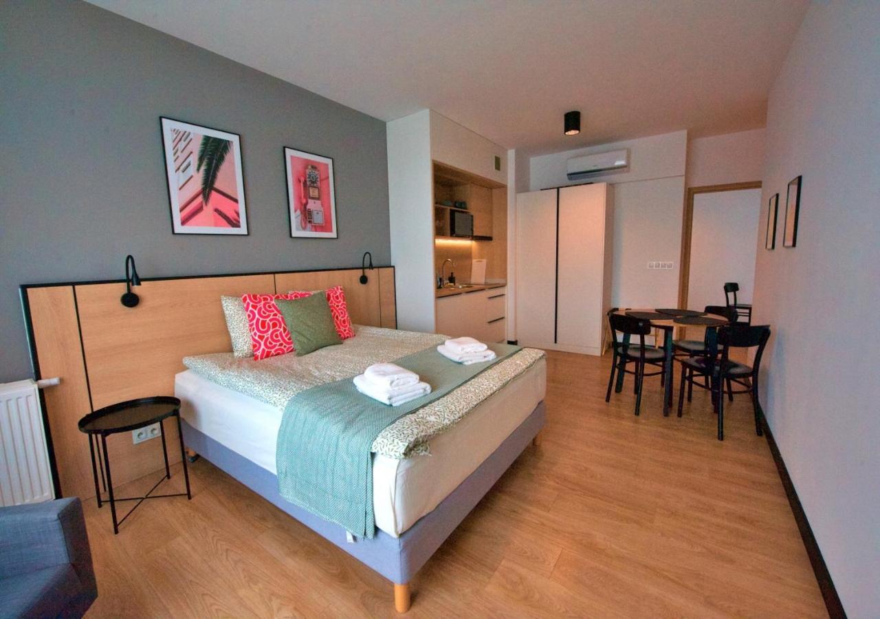 BK Aparthotel Praga - National Stadium - Comfortable Apartment for 4 people