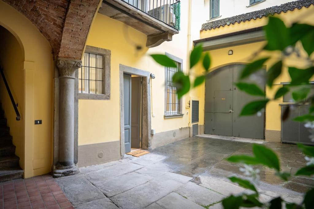 Il Vicolotto apartment view 3