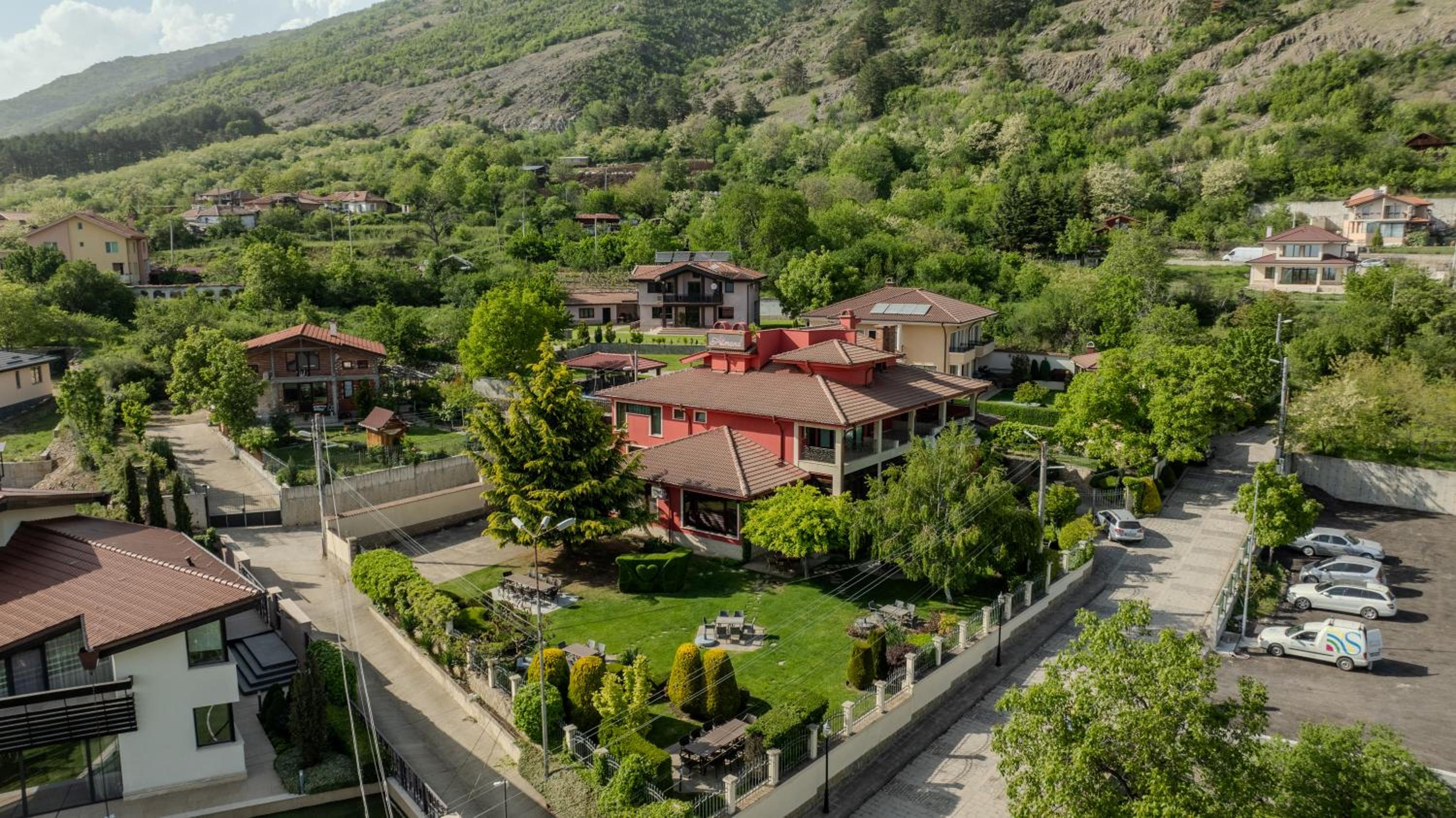 Hotel &amp; Restaurant Almond