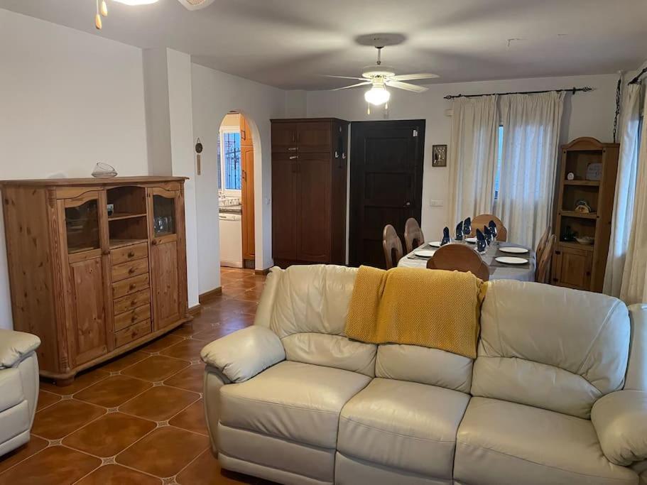Villa in Alcaucin