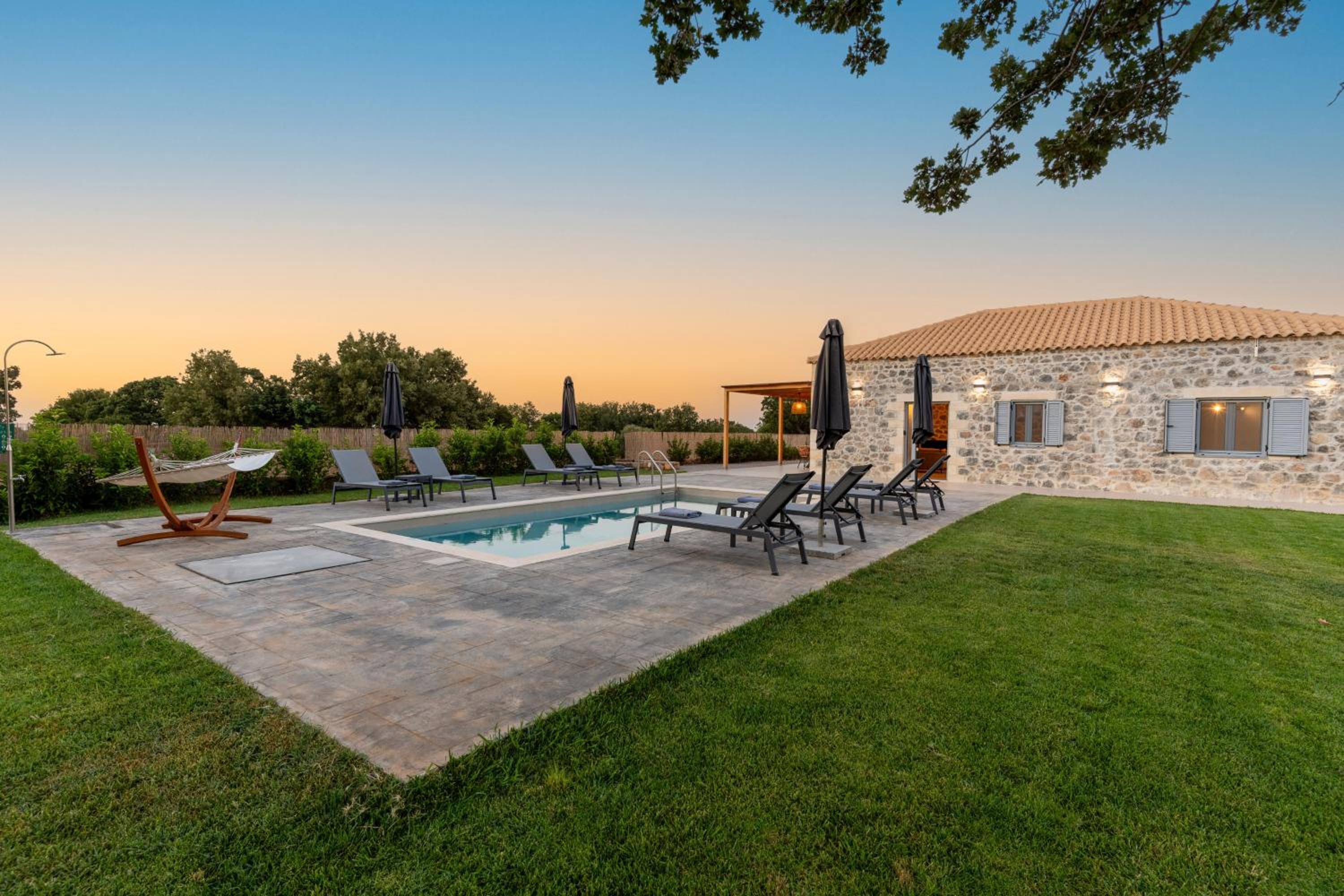 Miroy Mountain View Villa view 4