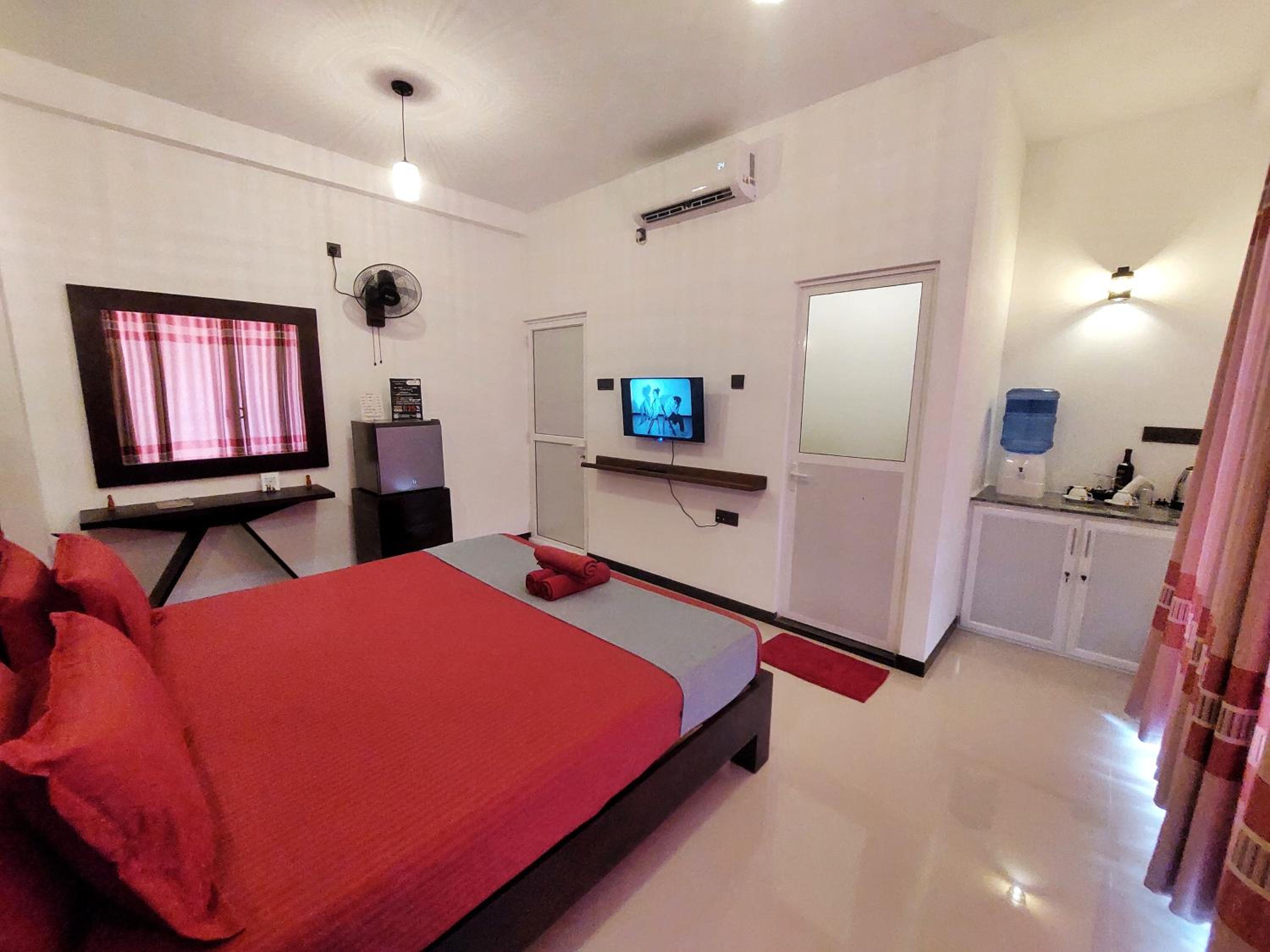 CHEN VILLA - Near Airport