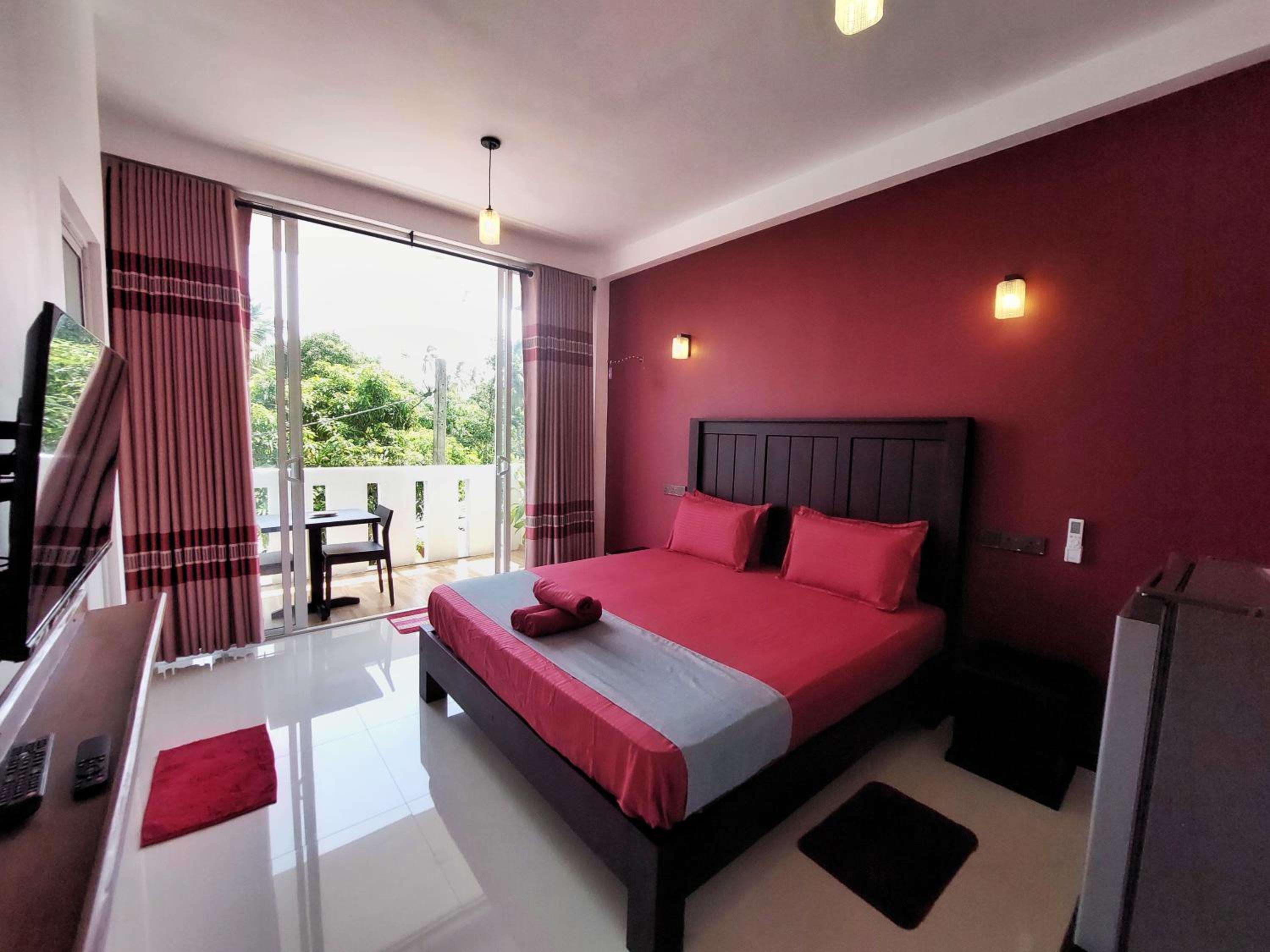 CHEN VILLA - Near Airport