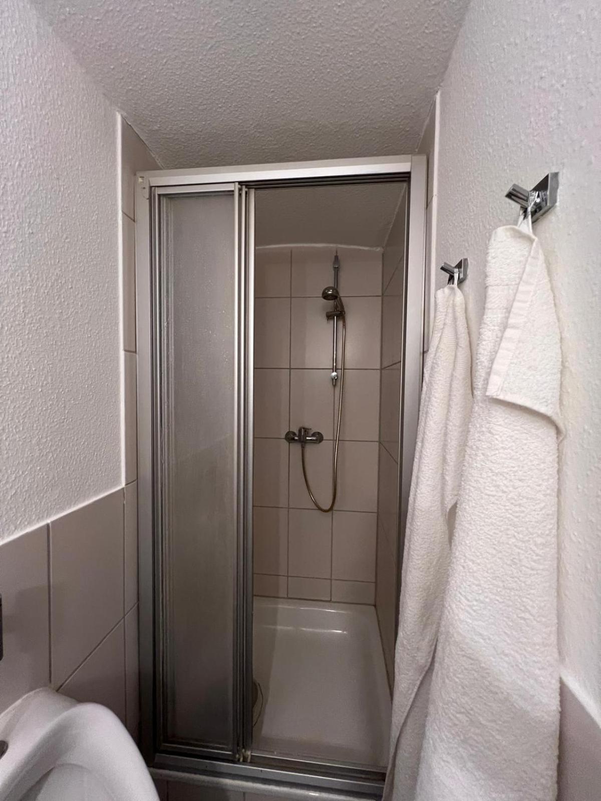 Charmante Souterrain Altbau Wohnung in Alsternähe