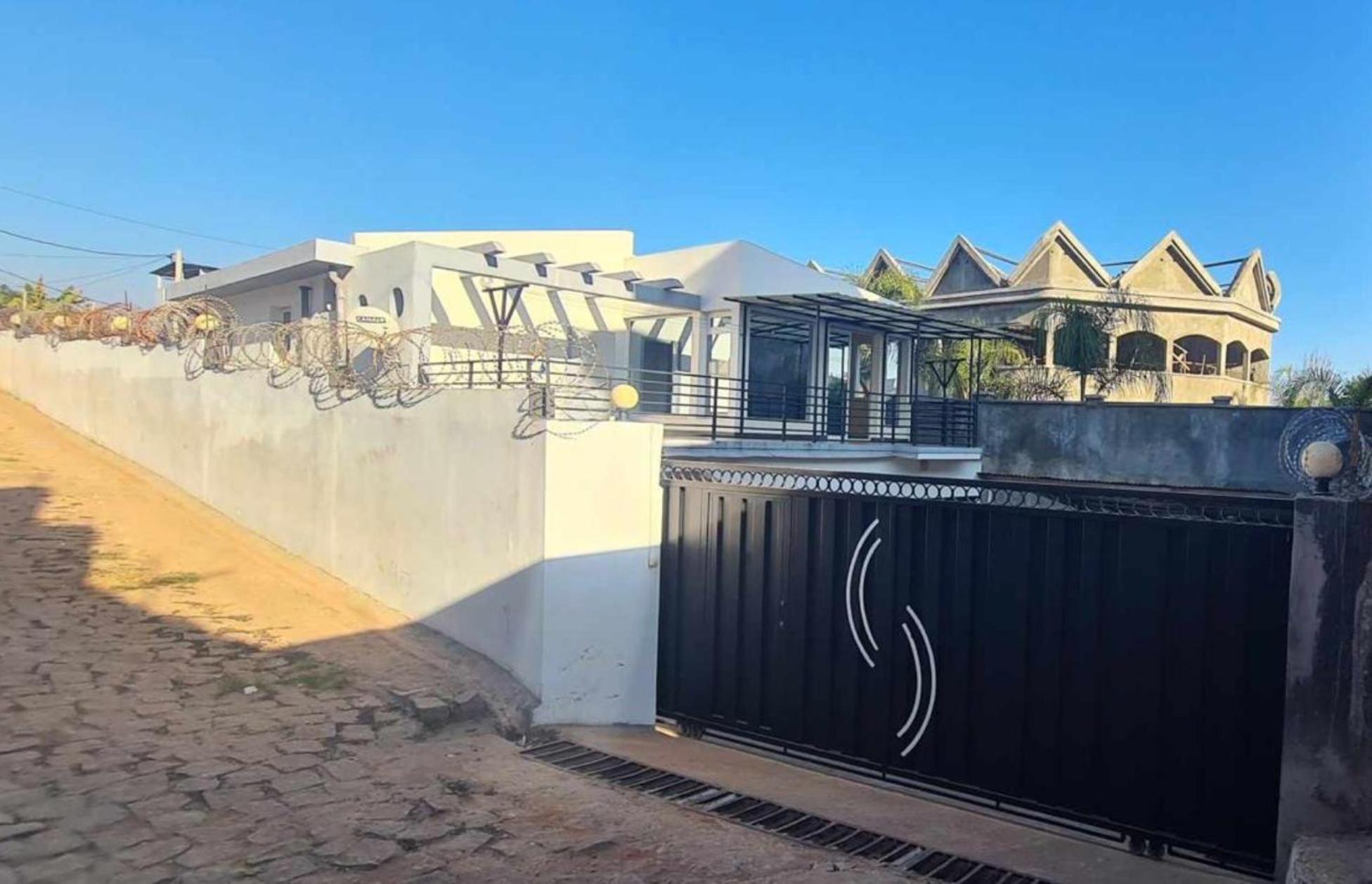 Photo 31