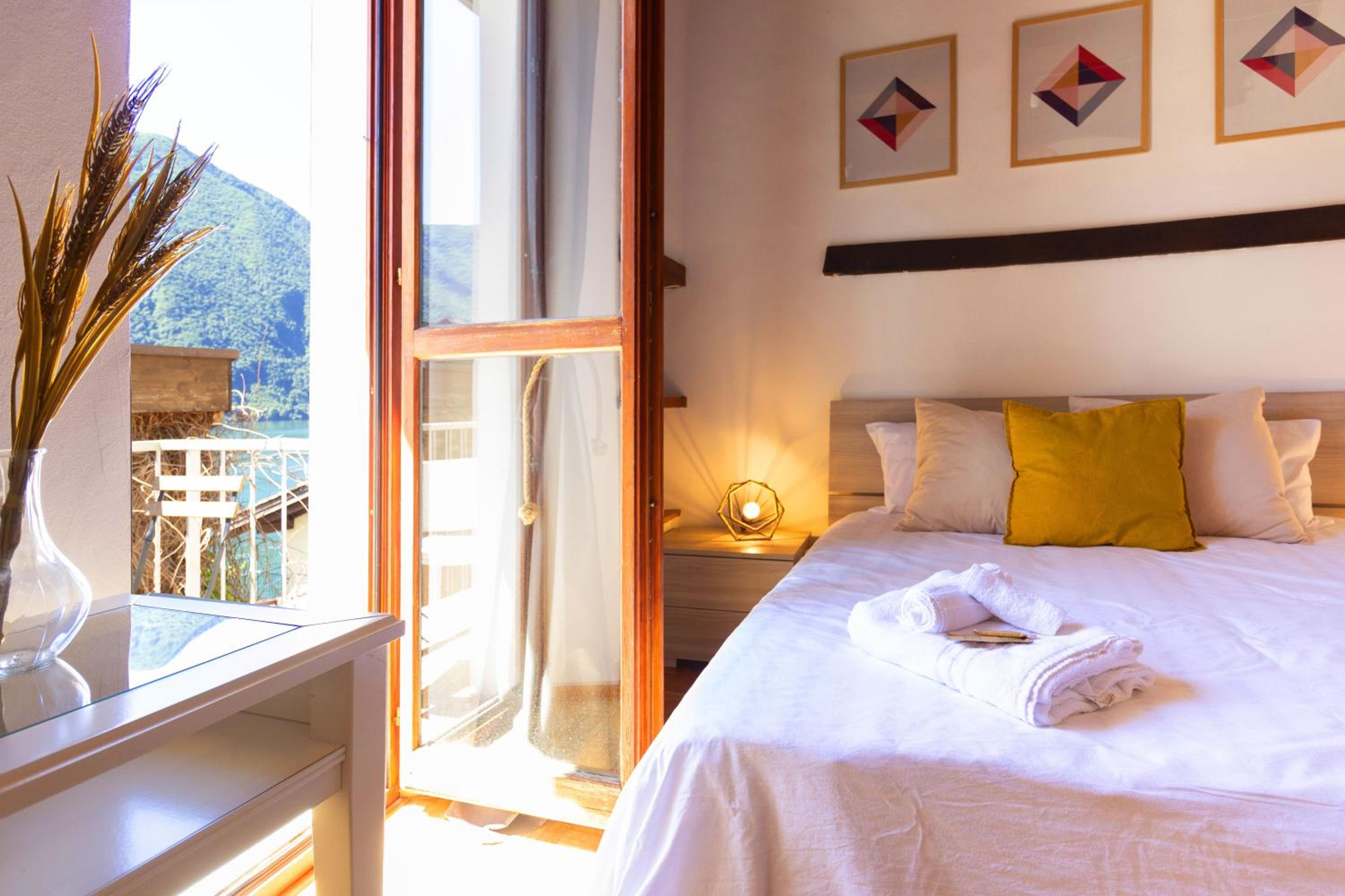 Rustico di Gandria sul lago di Lugano