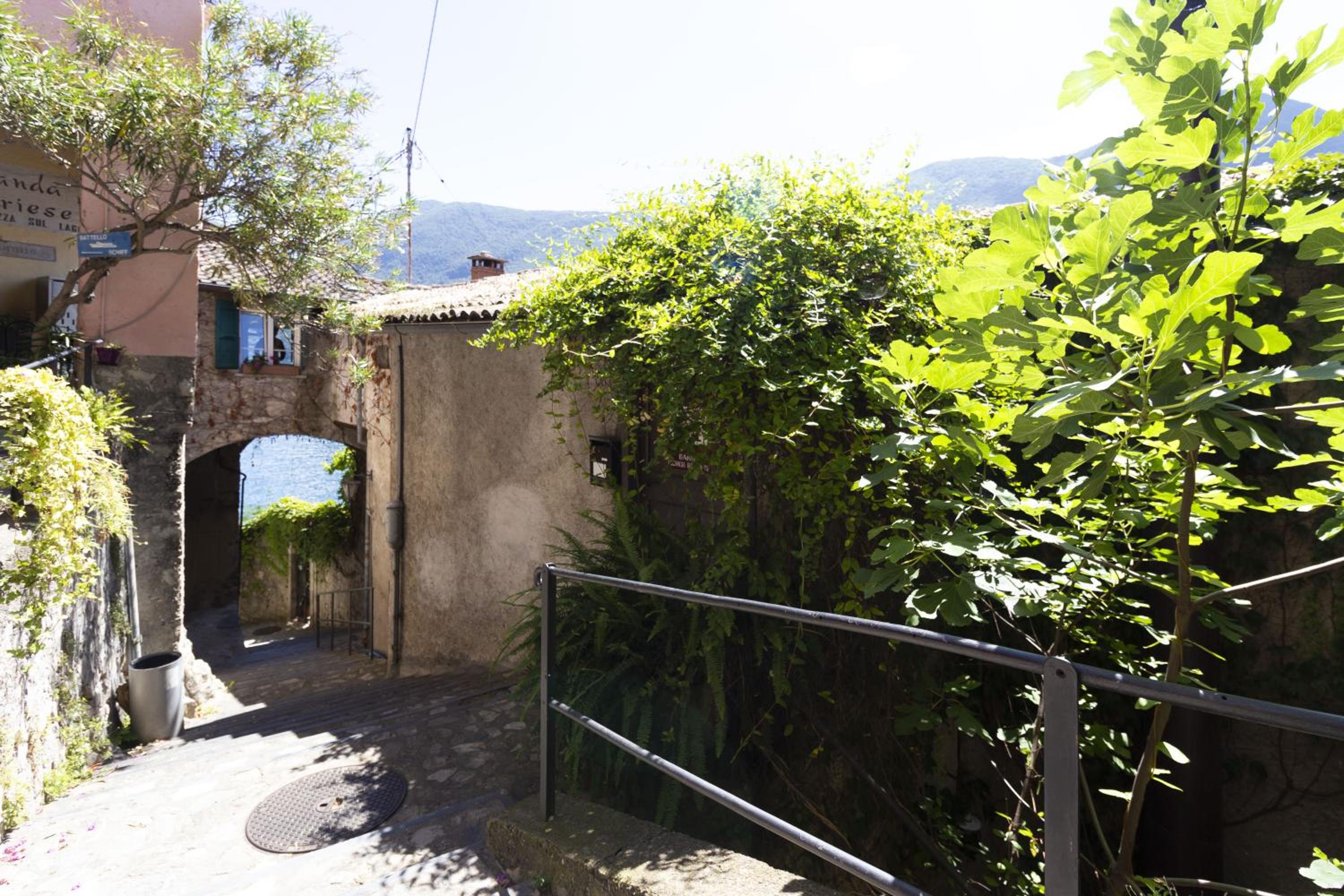 Rustico di Gandria sul lago di Lugano