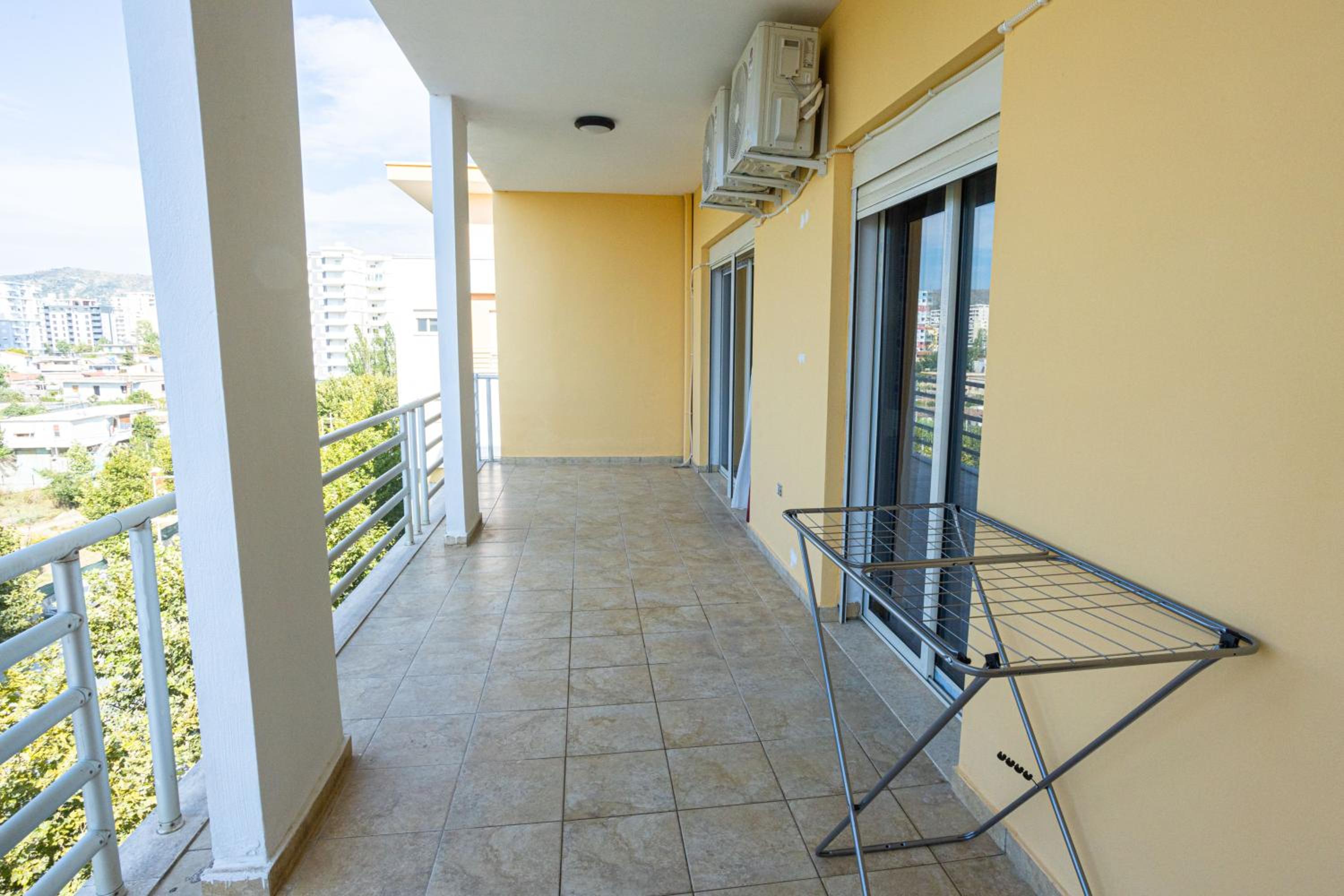 Emigres Apartments Vlore