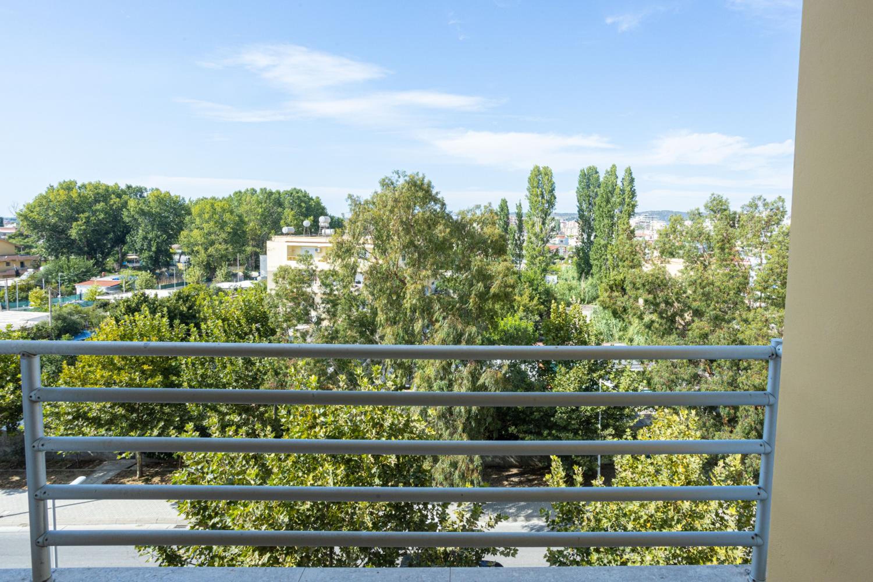 Emigres Apartments Vlore
