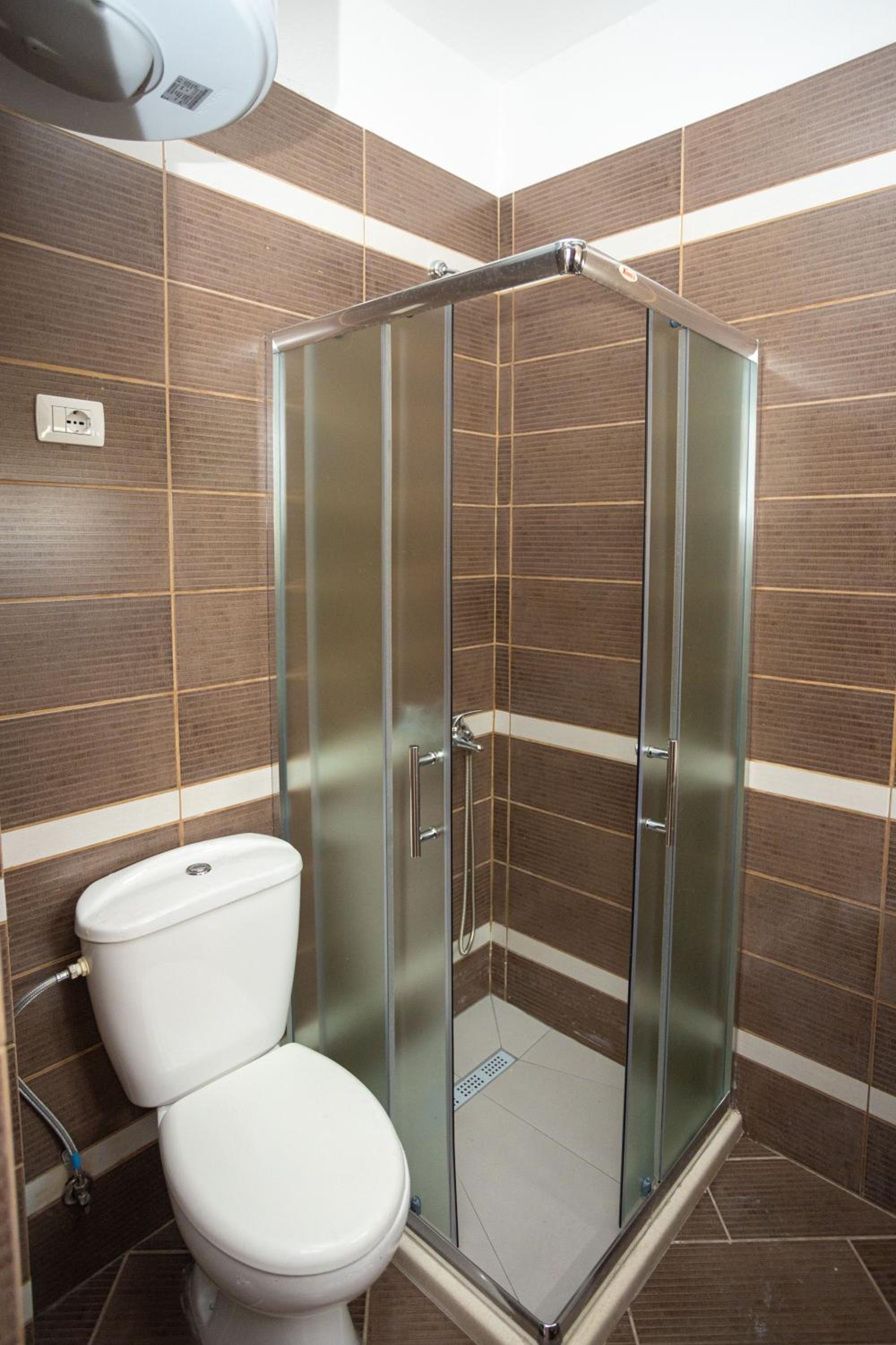 Emigres Apartments Vlore