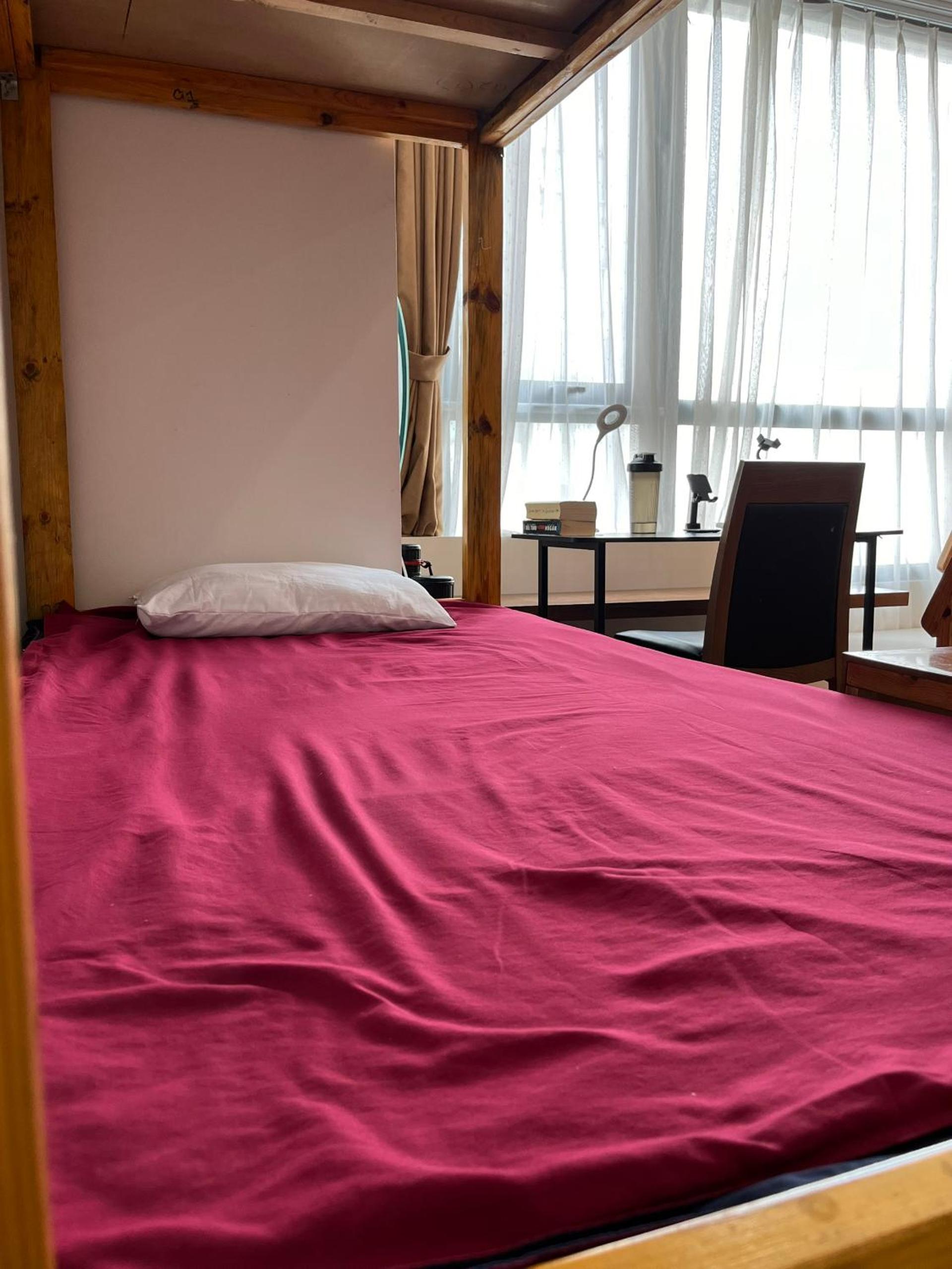 Park 12 Homestay