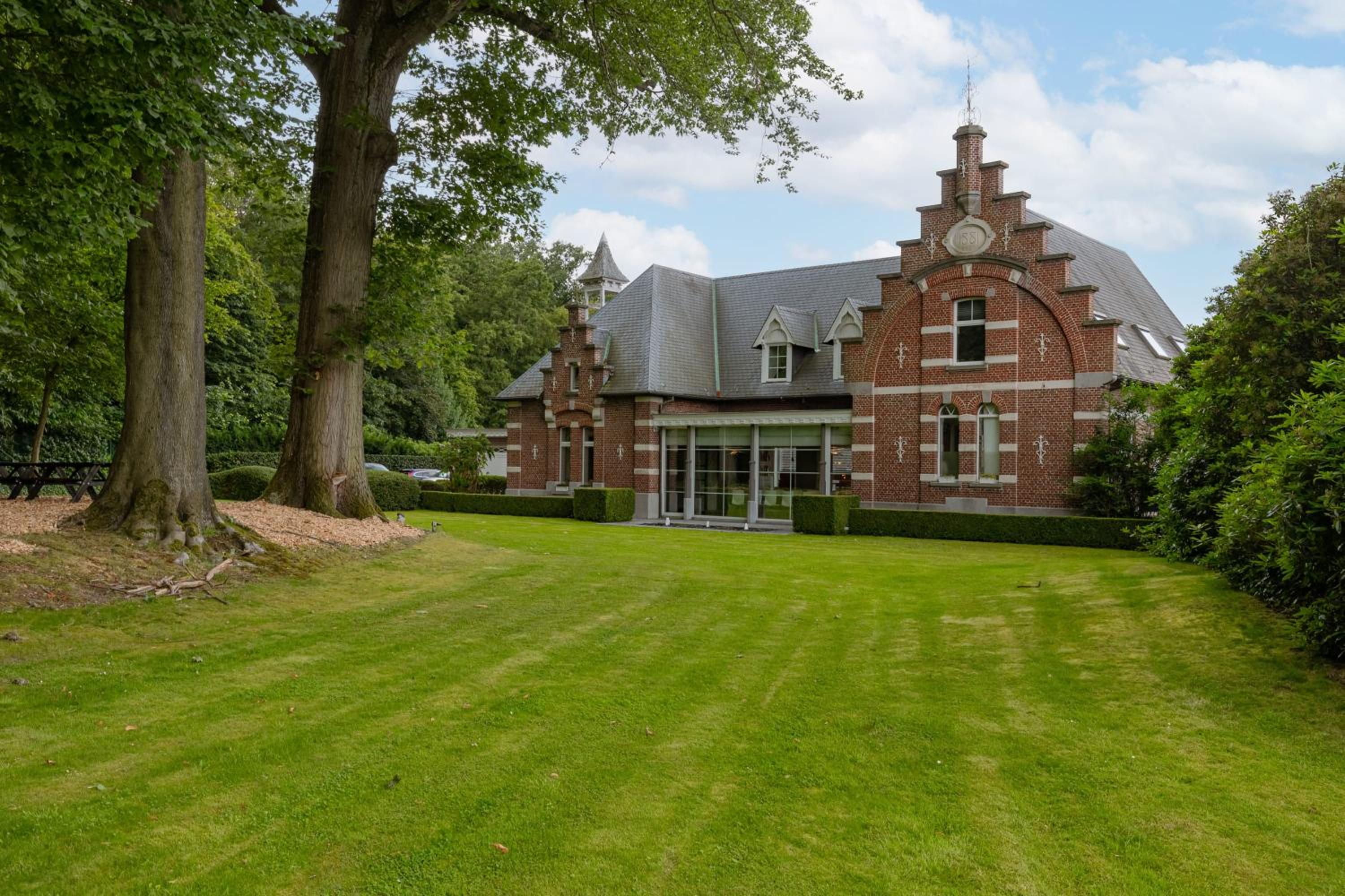 Unique and very exclusive villa 