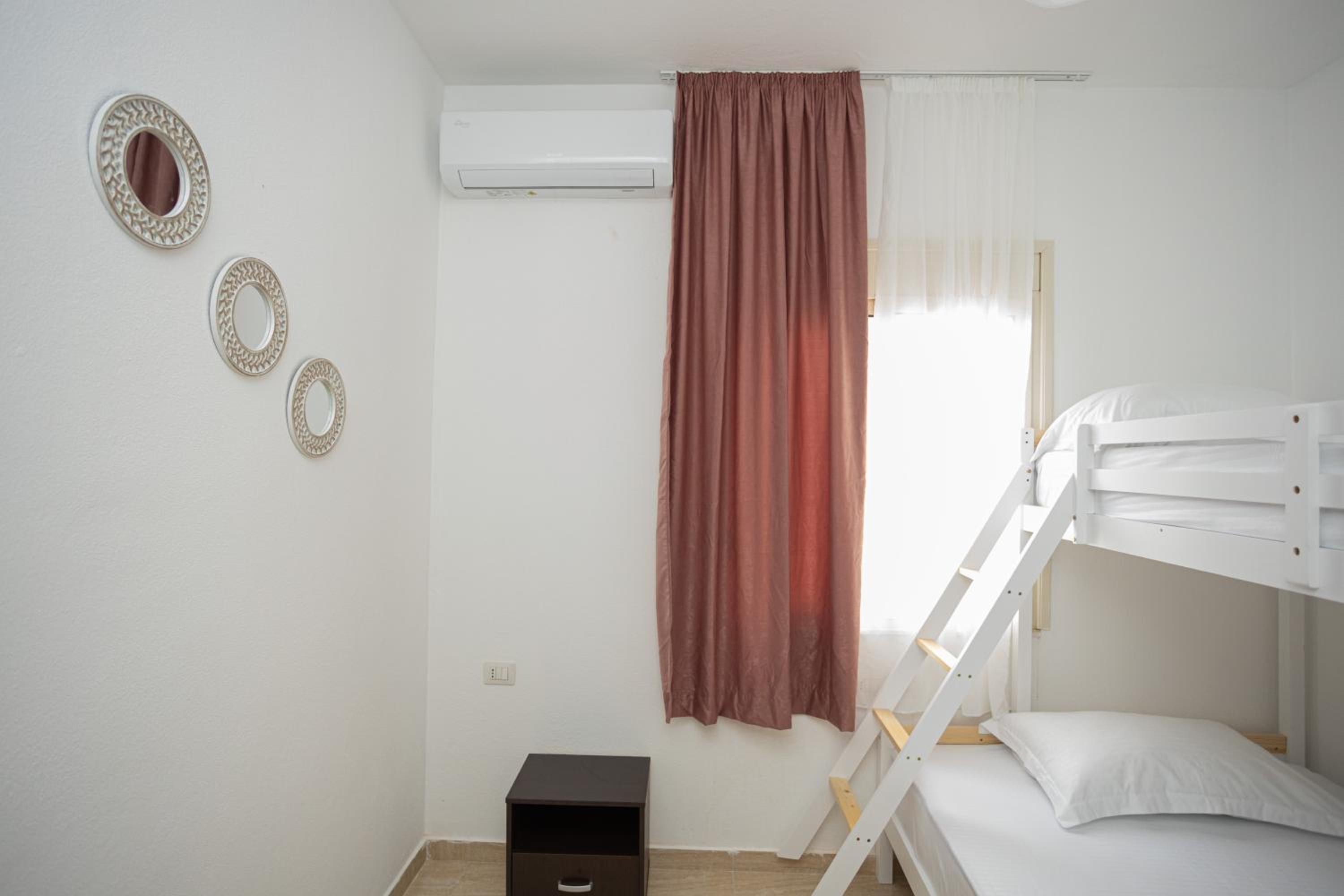 Emigres Apartments Vlore