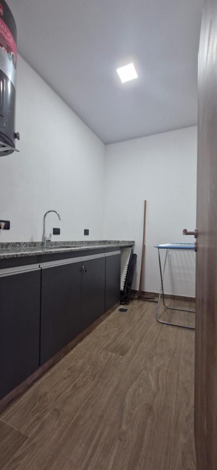 Casa COMODA Y MODERNA