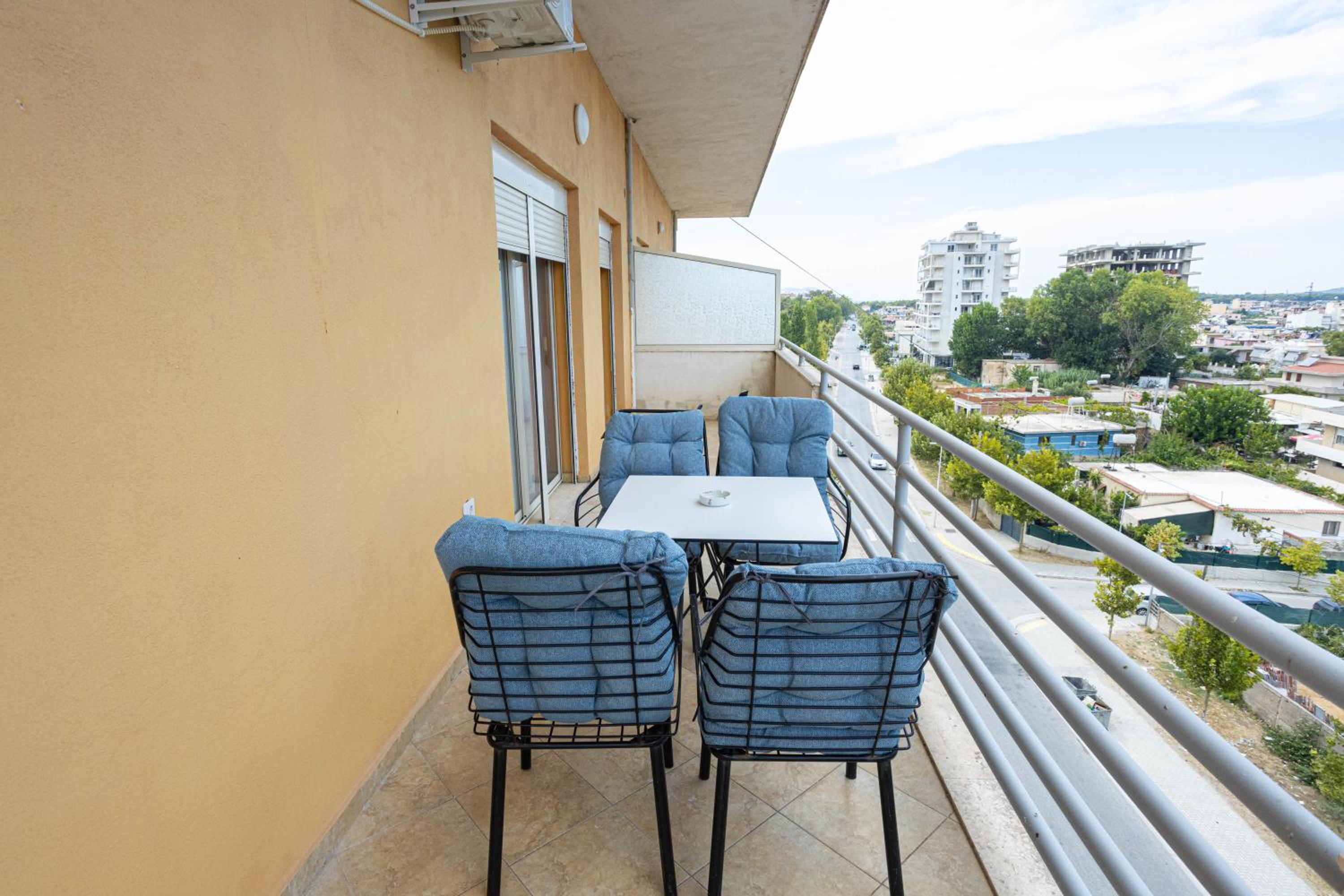 Emigres Apartments Vlore