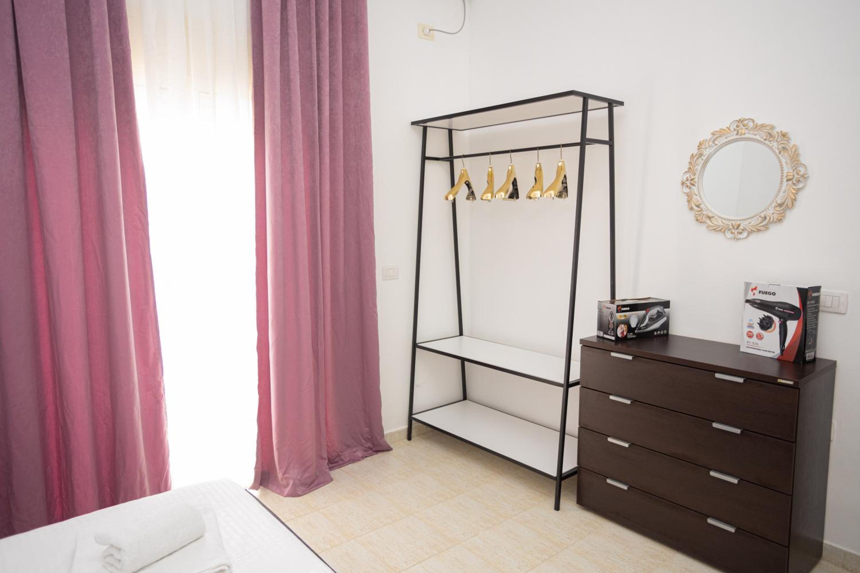 Emigres Apartments Vlore