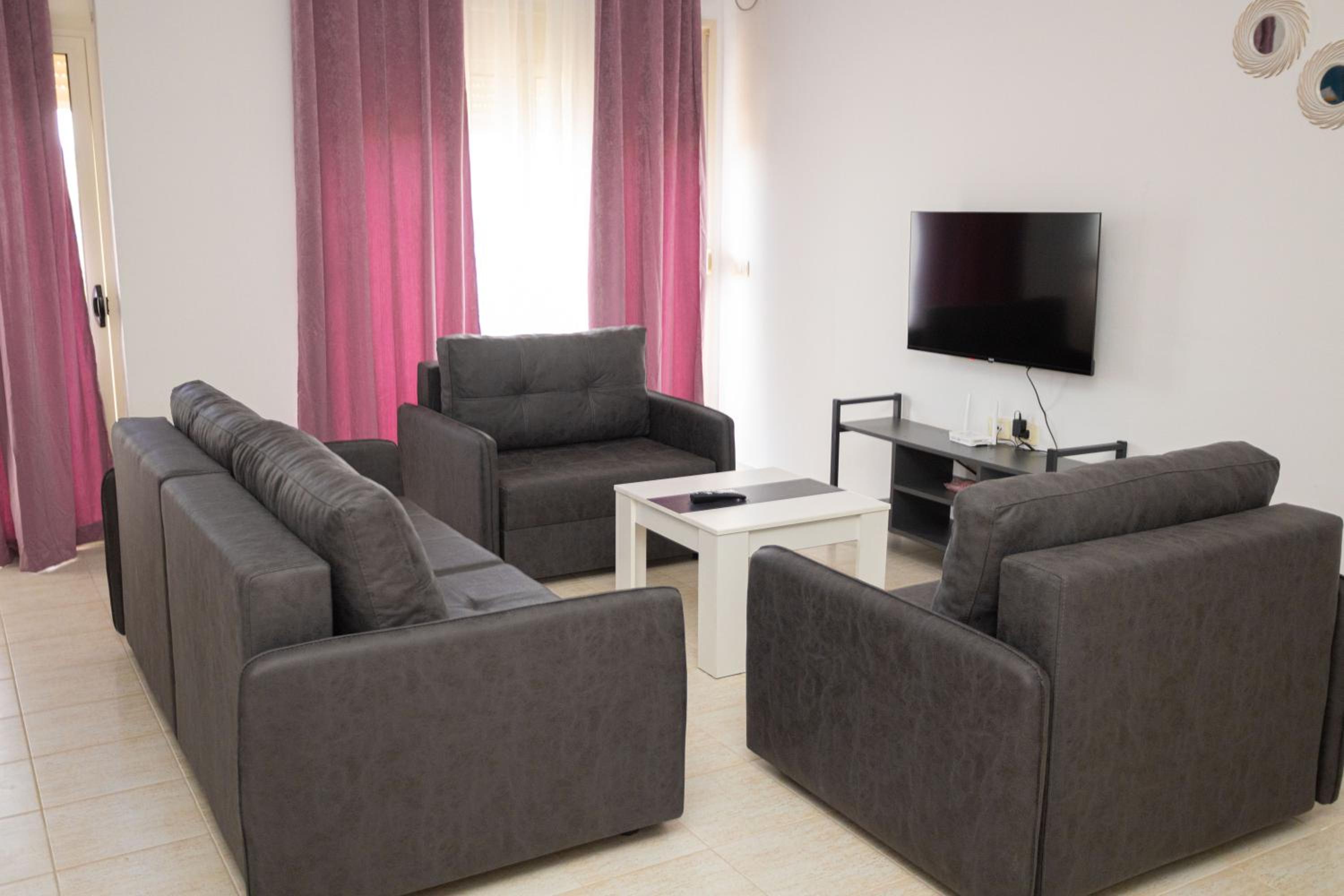 Emigres Apartments Vlore