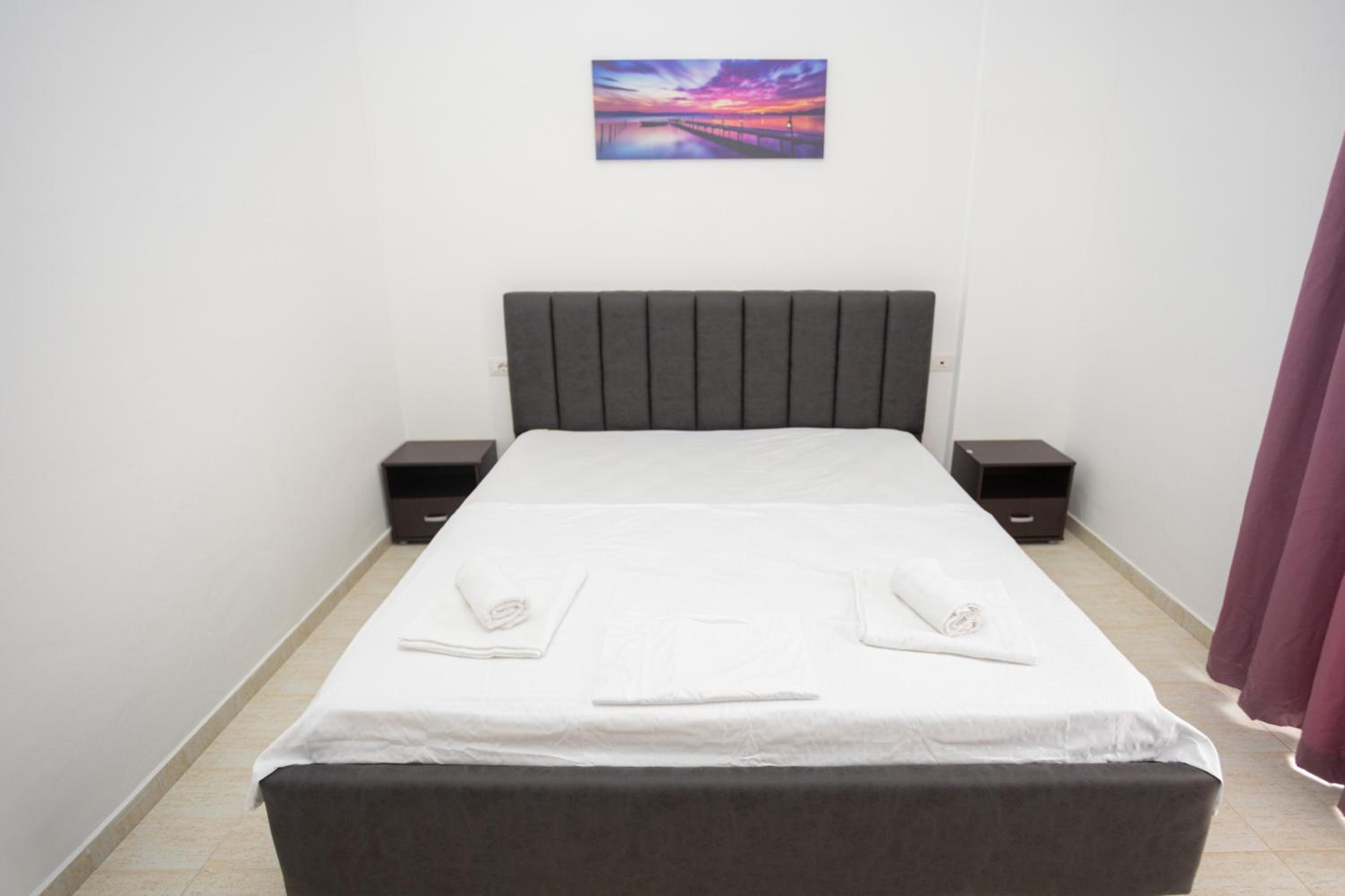 Emigres Apartments Vlore
