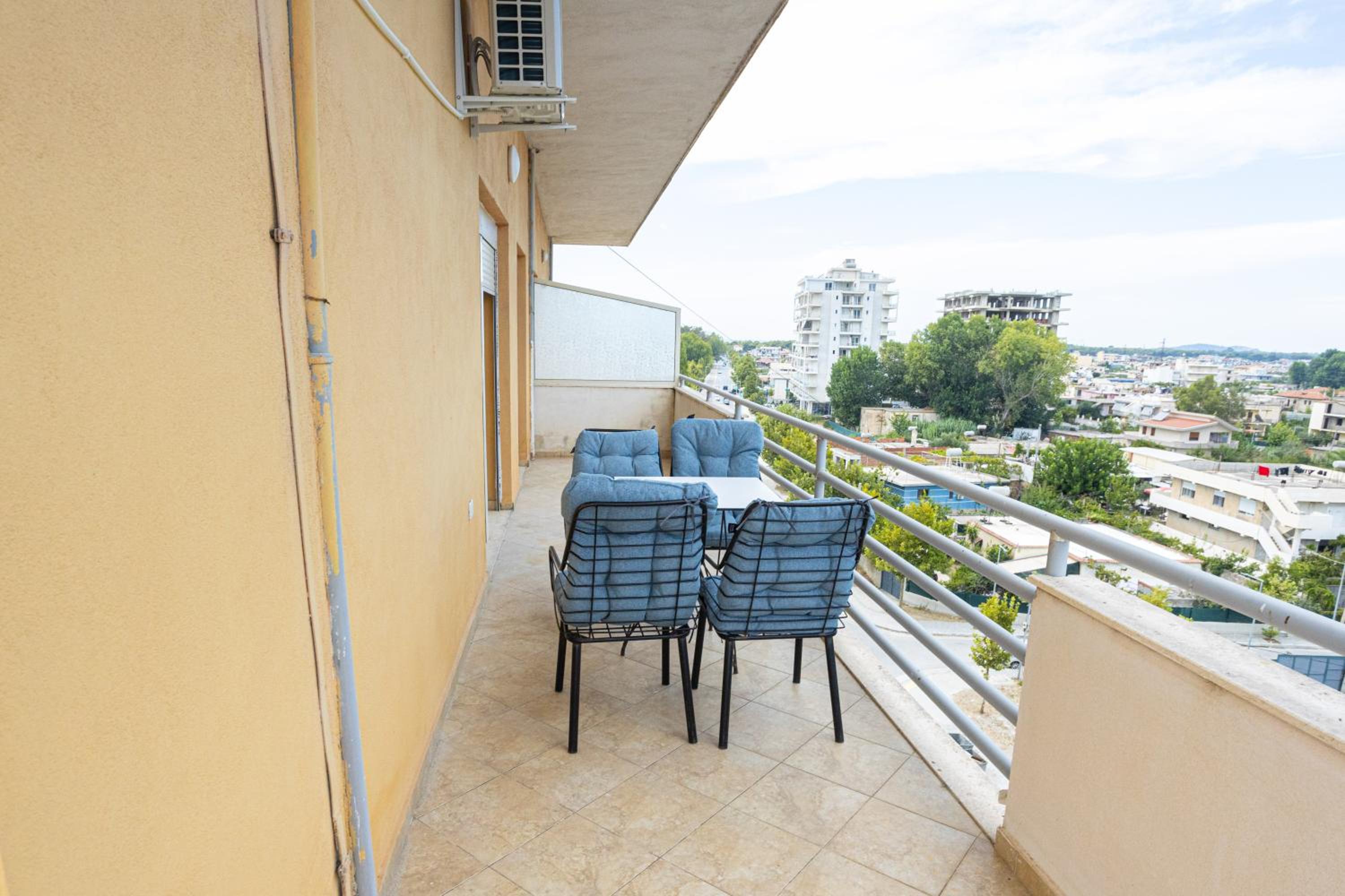 Emigres Apartments Vlore