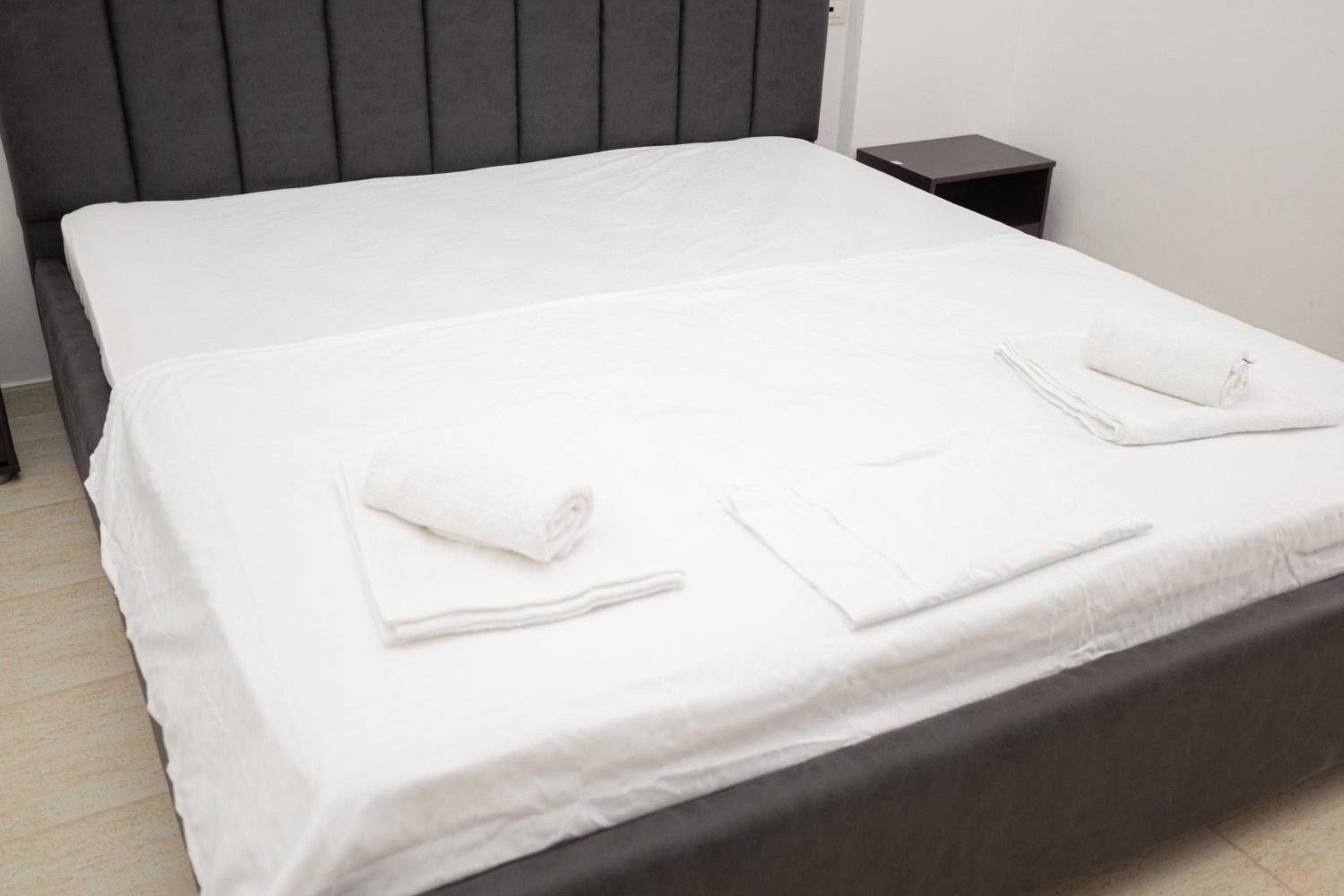 Emigres Apartments Vlore