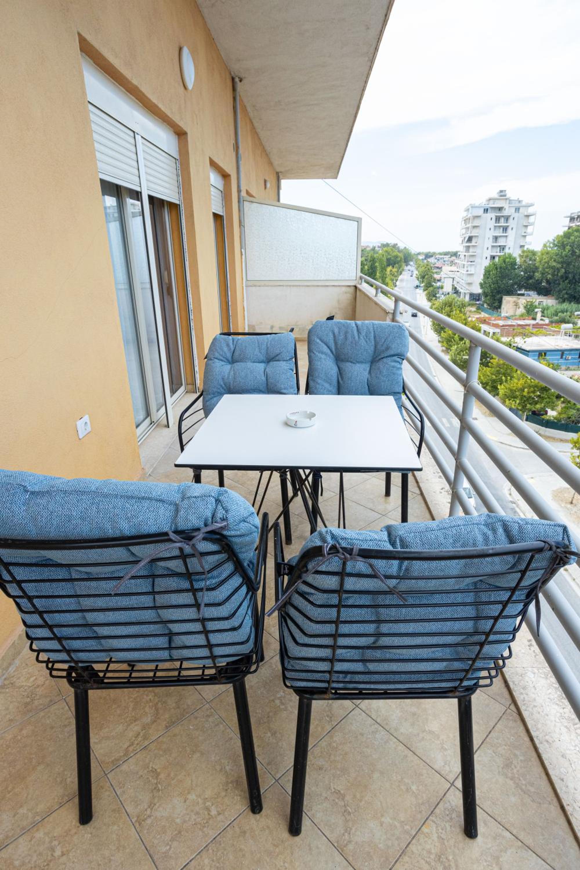 Emigres Apartments Vlore