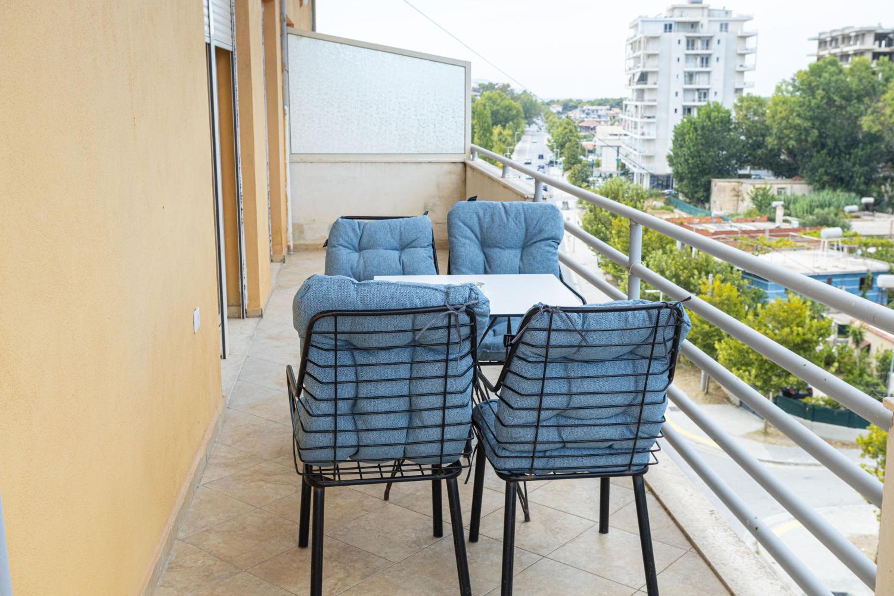 Emigres Apartments Vlore