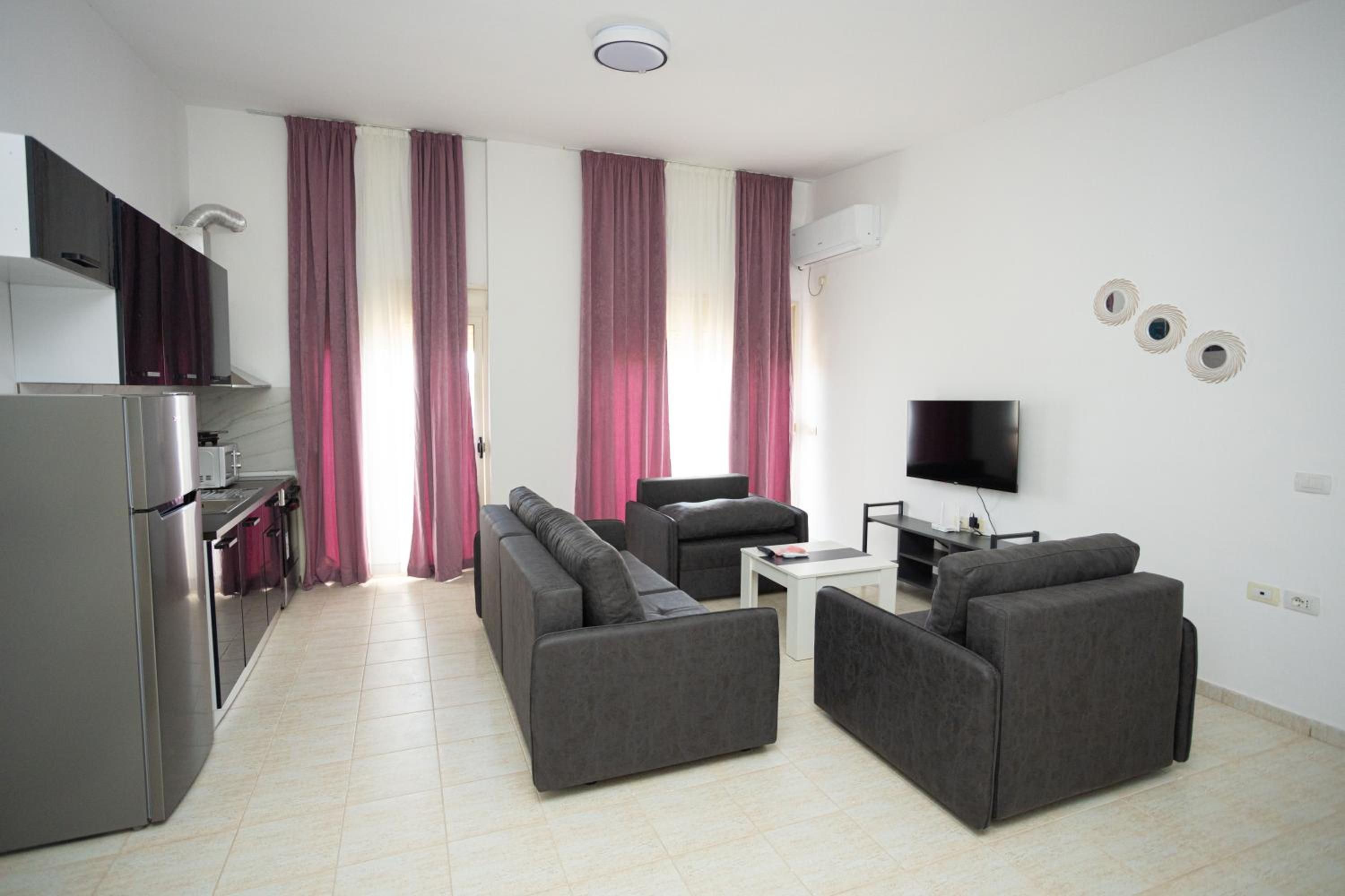 Emigres Apartments Vlore