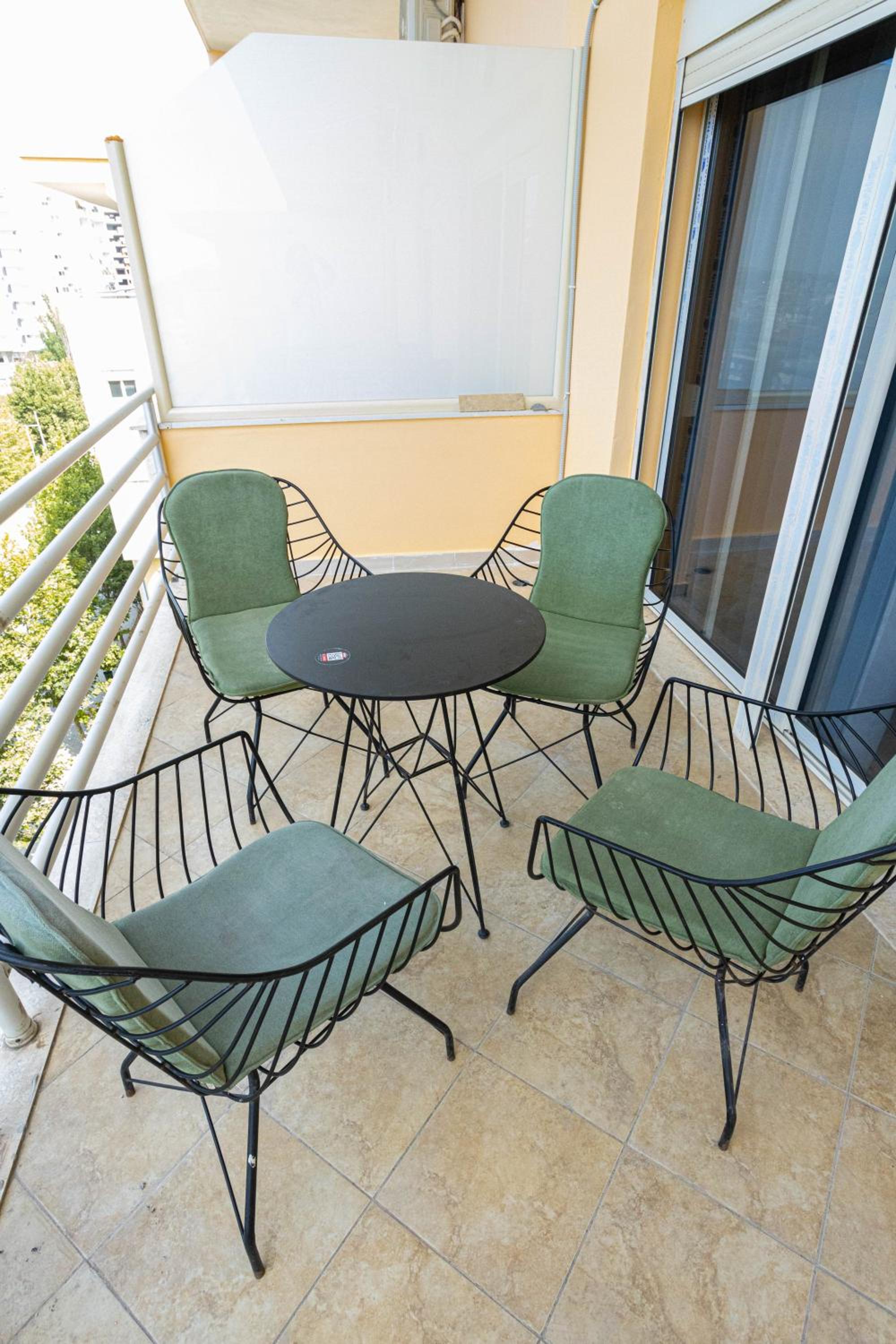 Emigres Apartments Vlore