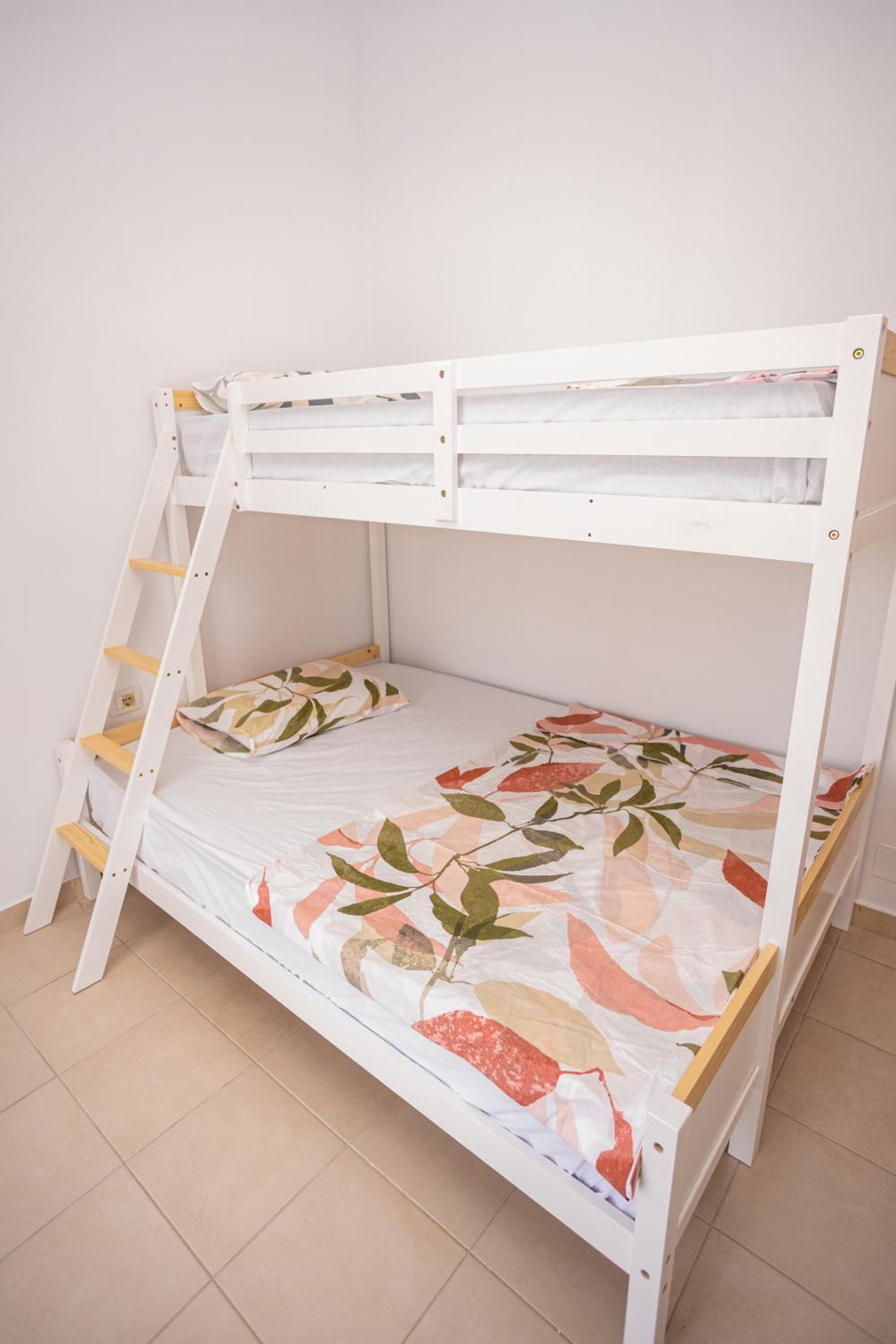 Emigres Apartments Vlore