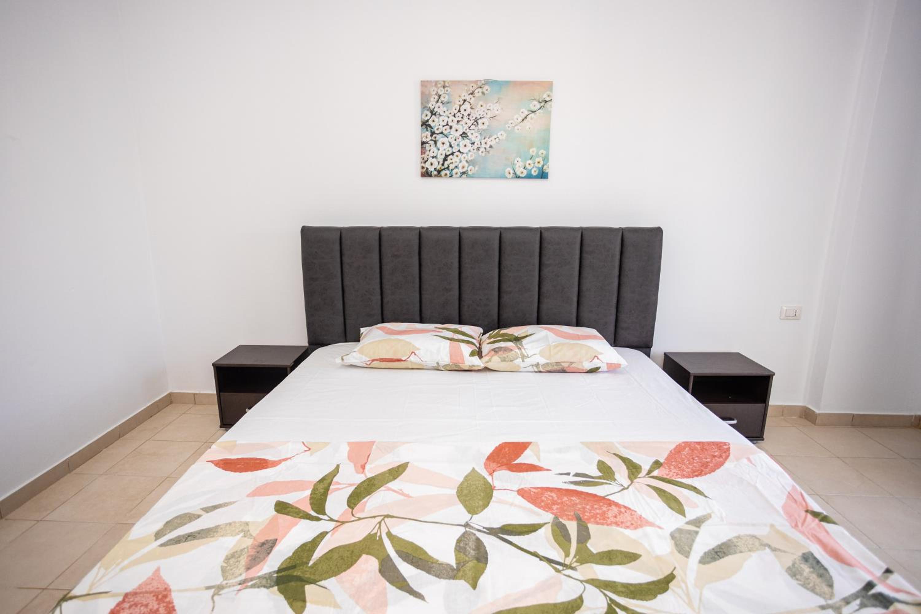 Emigres Apartments Vlore