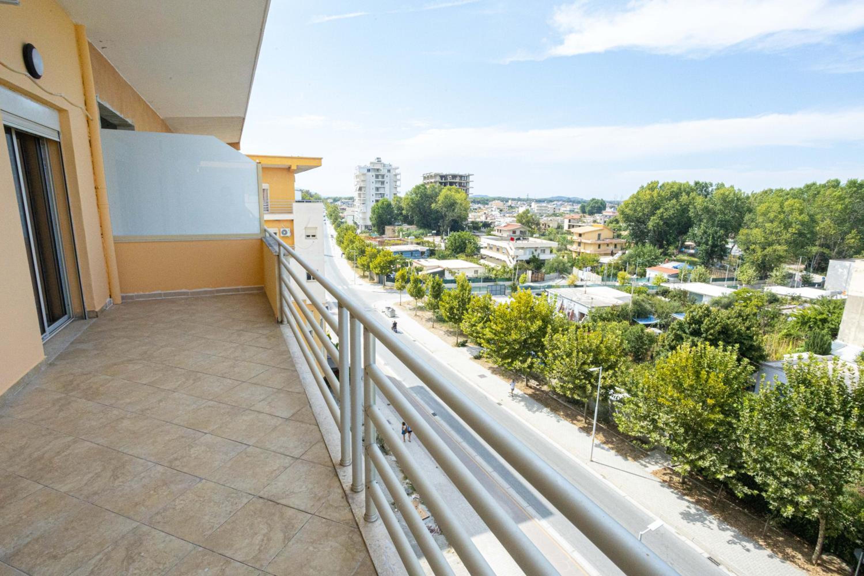 Emigres Apartments Vlore