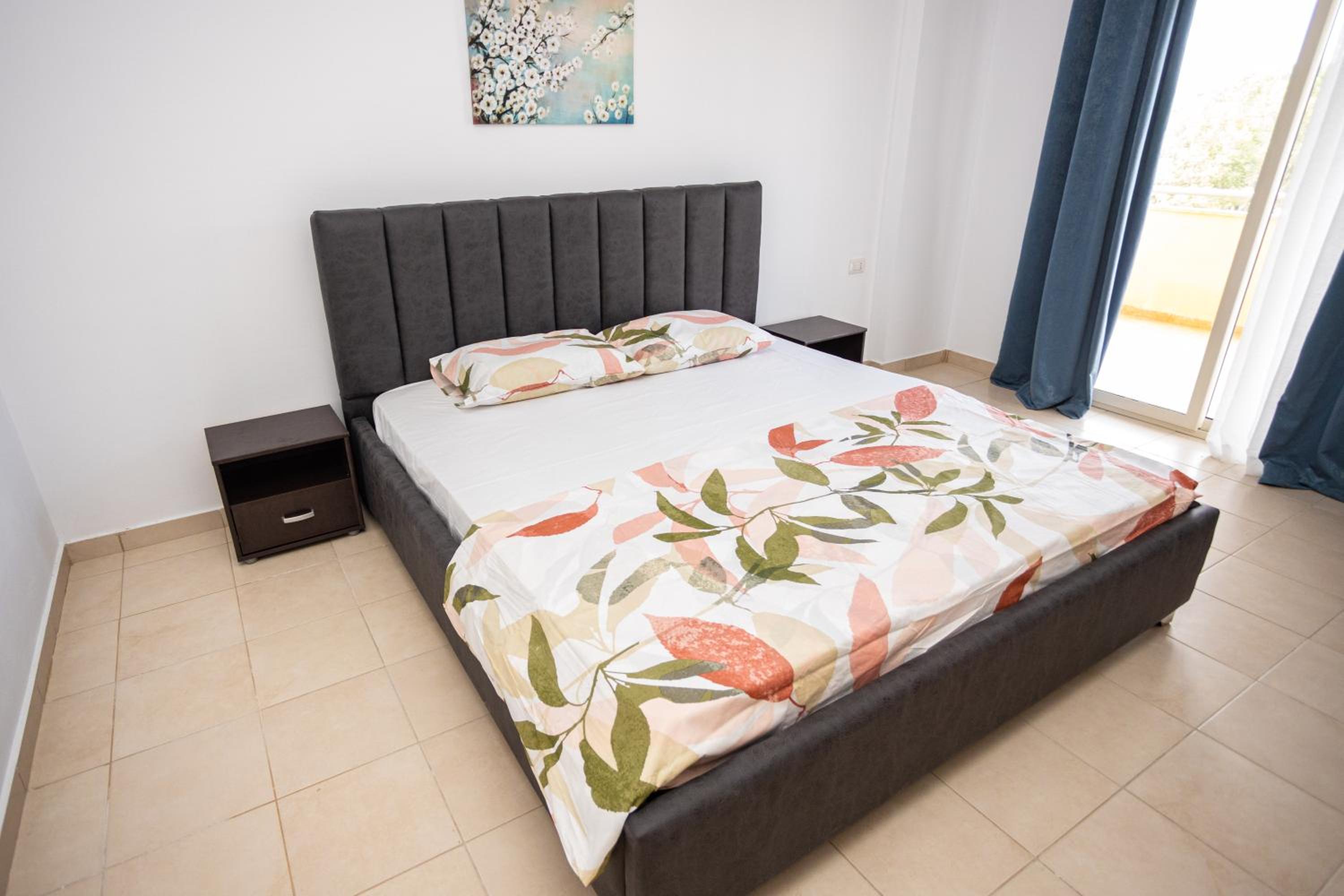 Emigres Apartments Vlore