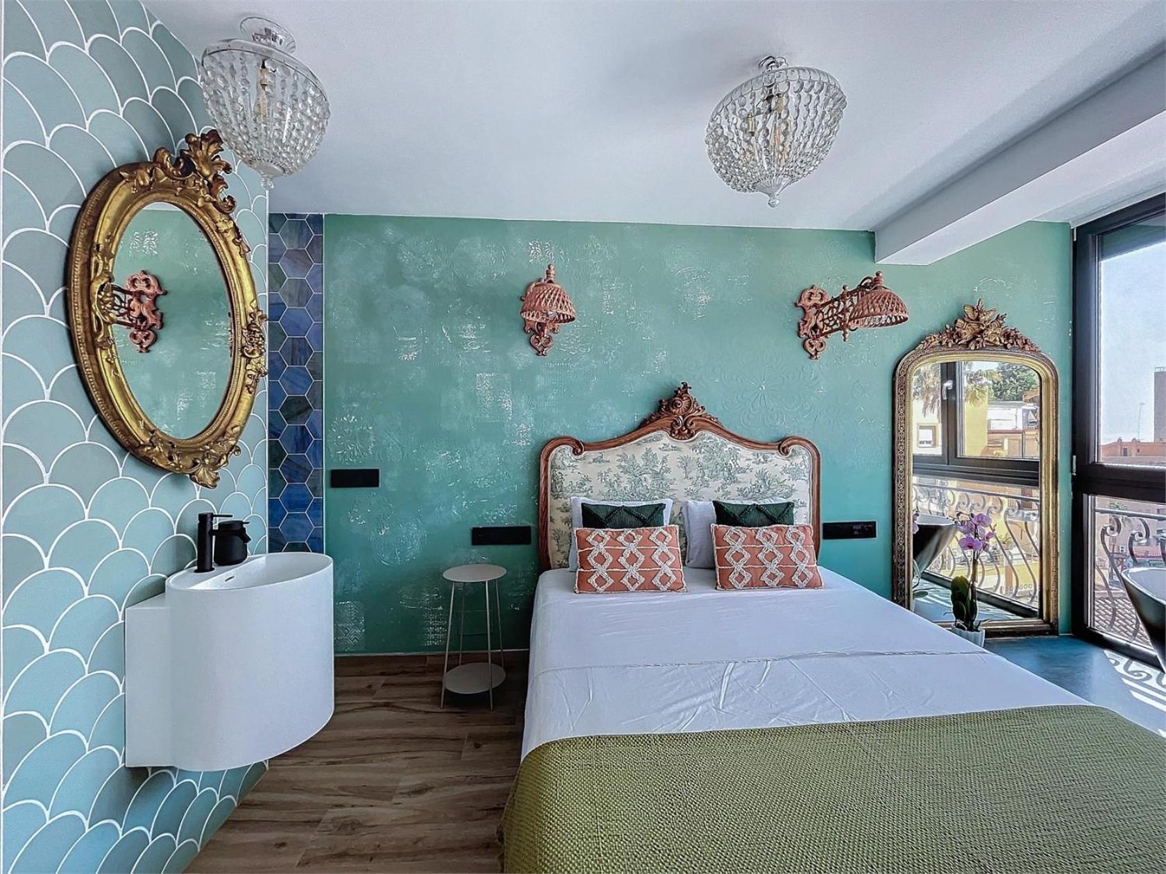 hotel room