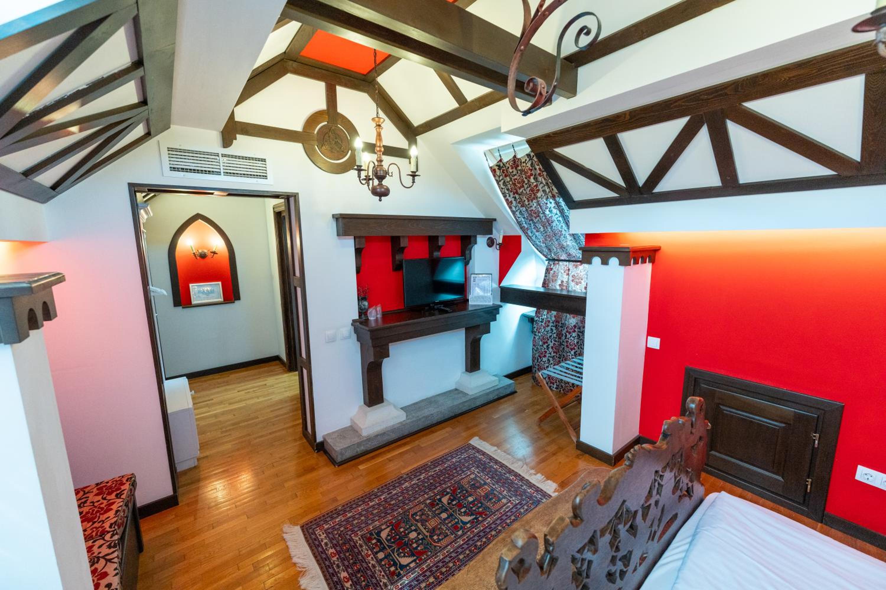 Casa Din Bran - Inn Center