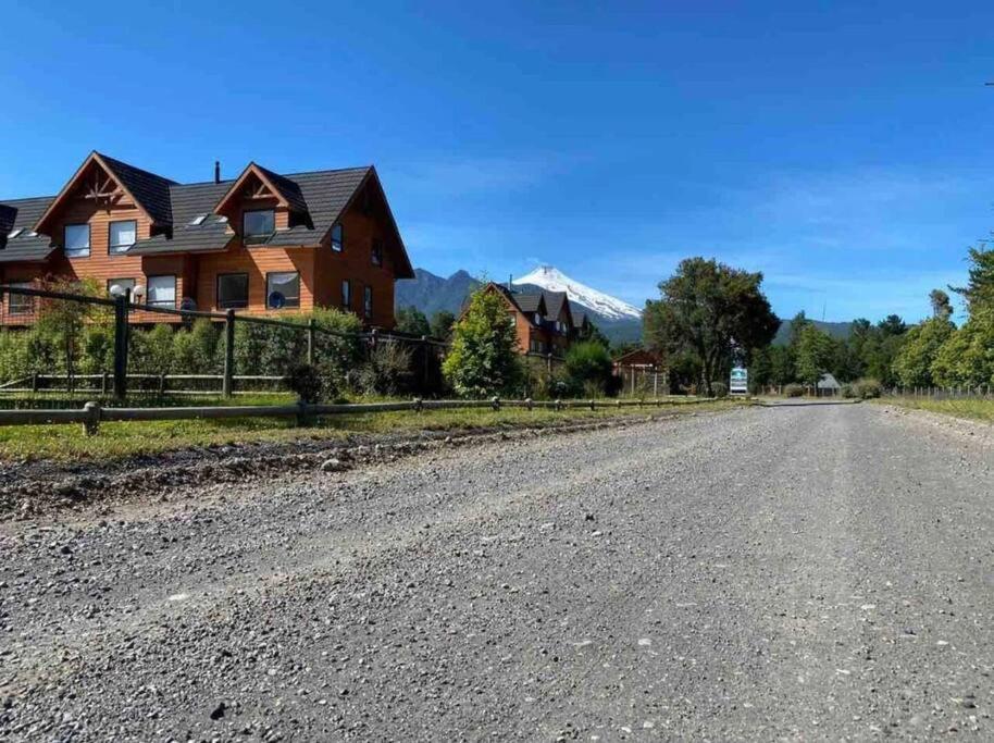 Amplia casa para 8 personas con tinaja a 7 minutos de Pucon centro