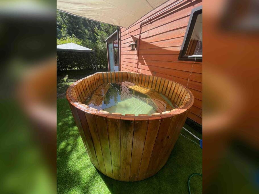 Amplia casa para 8 personas con tinaja a 7 minutos de Pucon centro