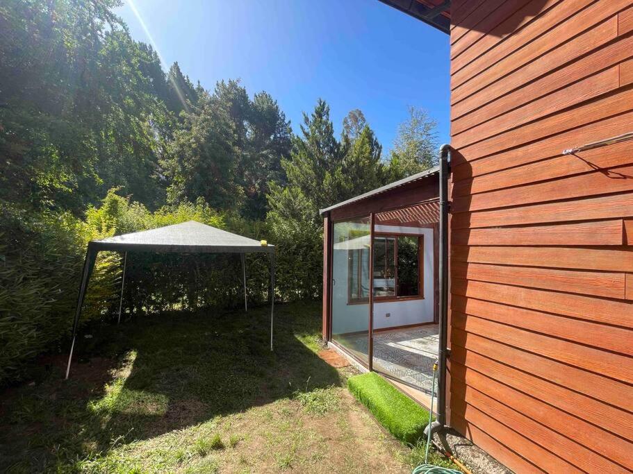Amplia casa para 8 personas con tinaja a 7 minutos de Pucon centro
