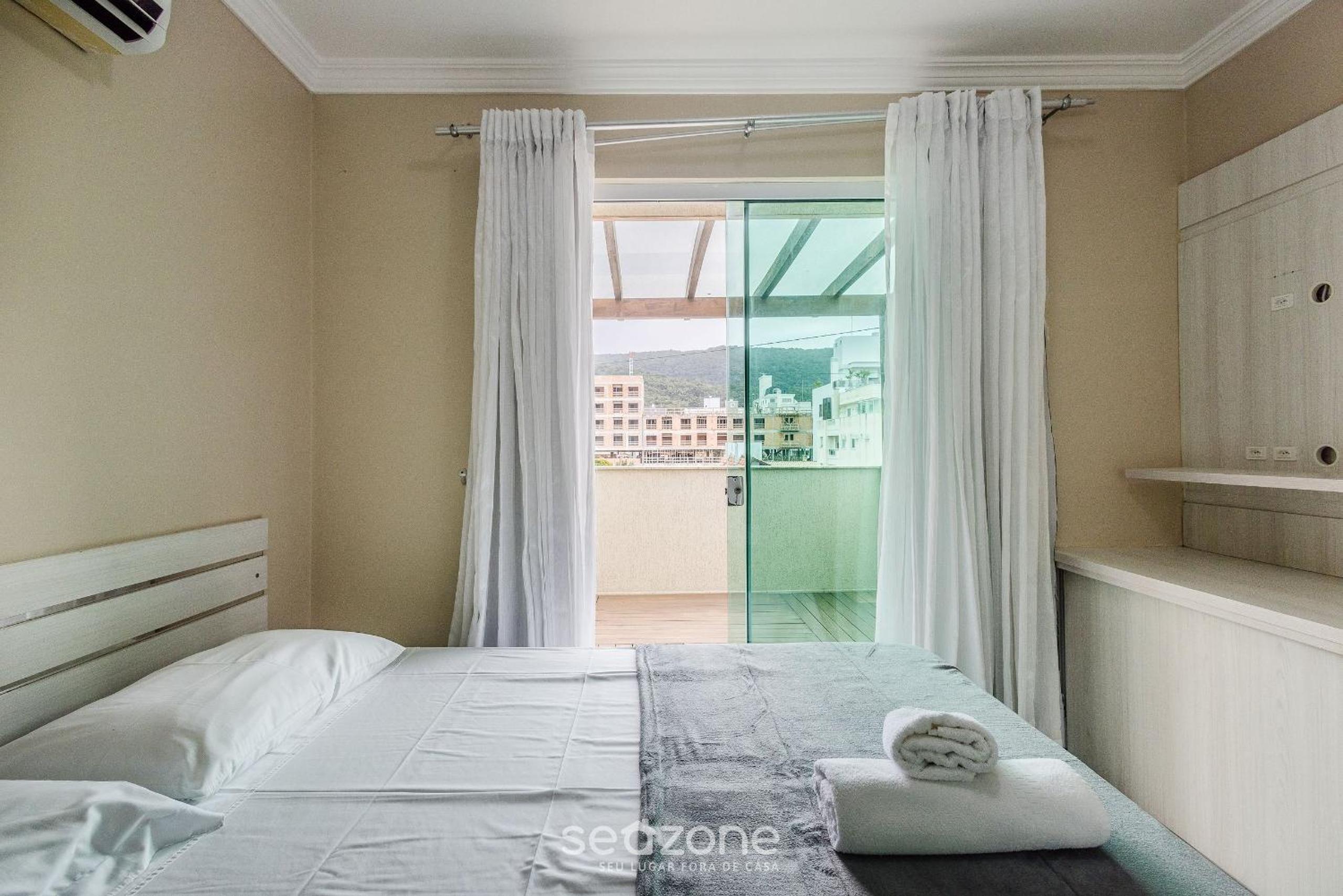 Apartamentos próximo a Praia de Bombas - ARZ